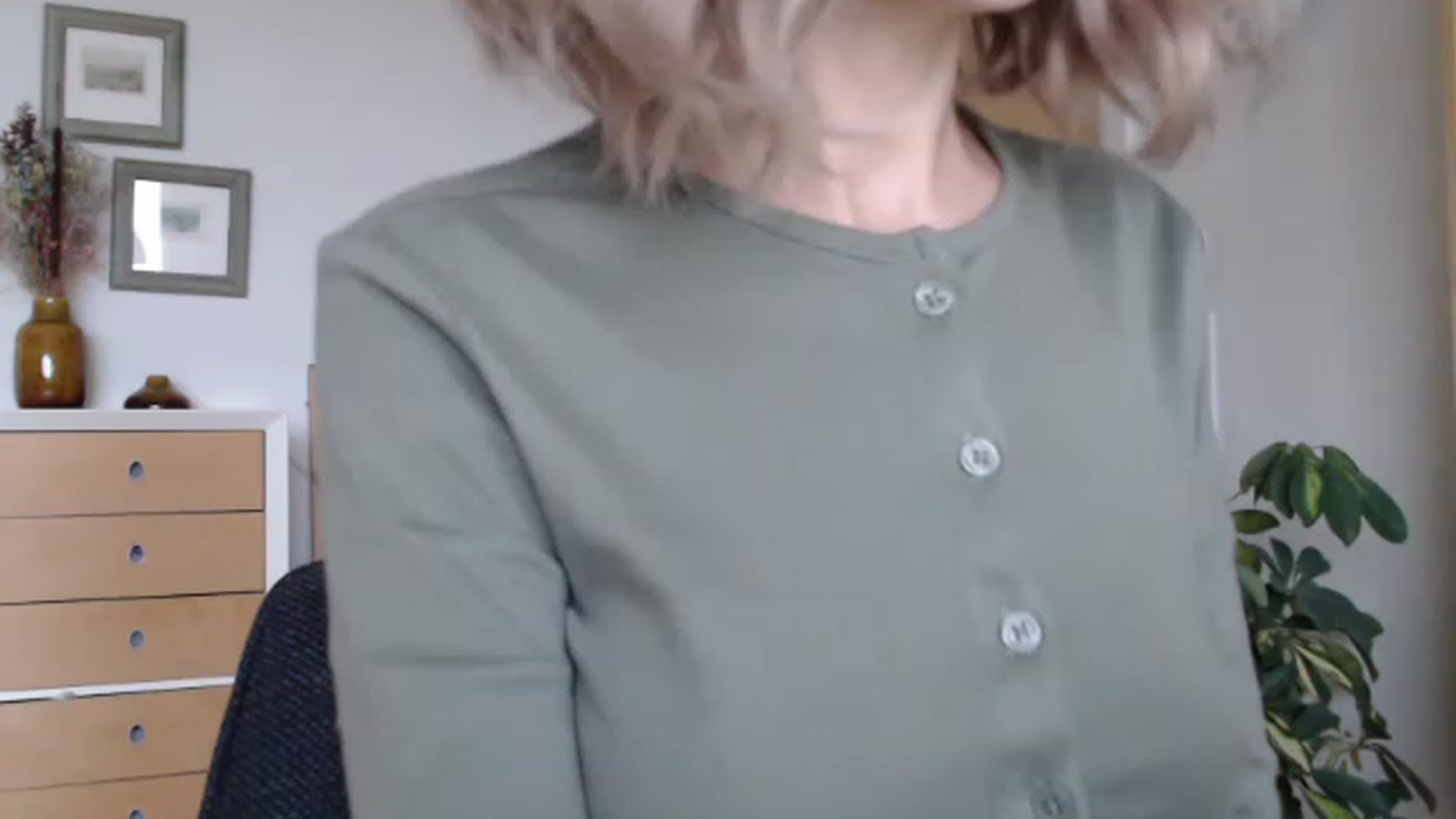 Gallery image thumbnail from Nora_Sweet's myfreecams stream on, 01/17/2023, 10:25 image 4 of 20