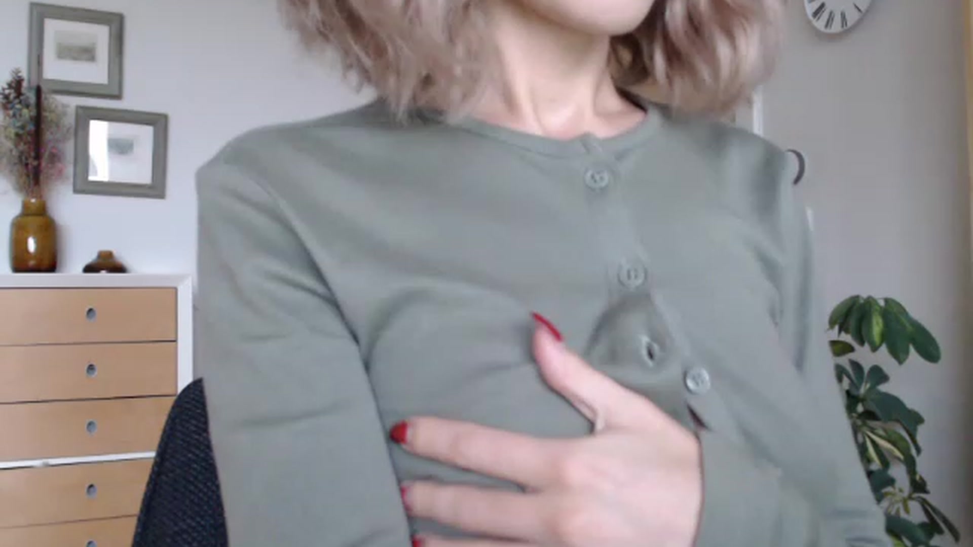 Gallery image thumbnail from Nora_Sweet's myfreecams stream on, 01/17/2023, 10:25 image 8 of 20