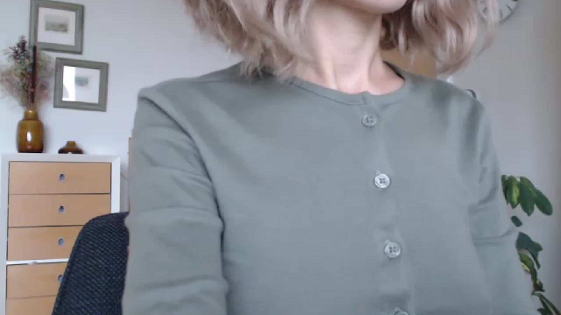 Gallery image thumbnail from Nora_Sweet's myfreecams stream on, 01/17/2023, 11:46 image 1 of 20