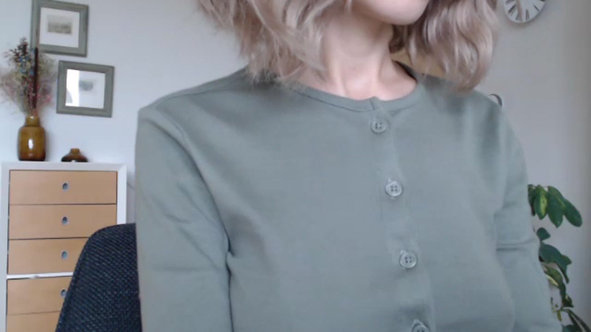 Gallery image thumbnail from Nora_Sweet's myfreecams stream on, 01/17/2023, 11:46 image 7 of 20