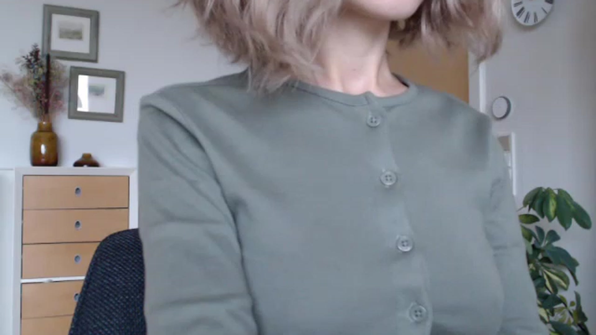 Gallery image thumbnail from Nora_Sweet's myfreecams stream on, 01/20/2023, 11:54 image 5 of 20