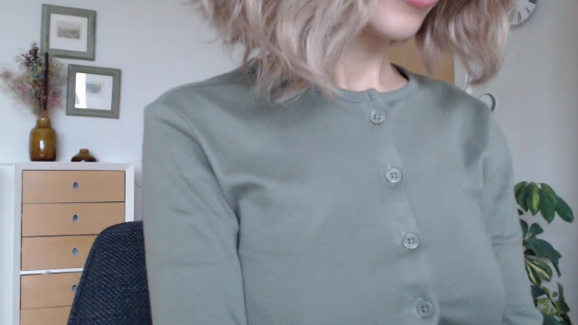 Gallery image thumbnail from Nora_Sweet's myfreecams stream on, 01/20/2023, 11:54 image 11 of 20