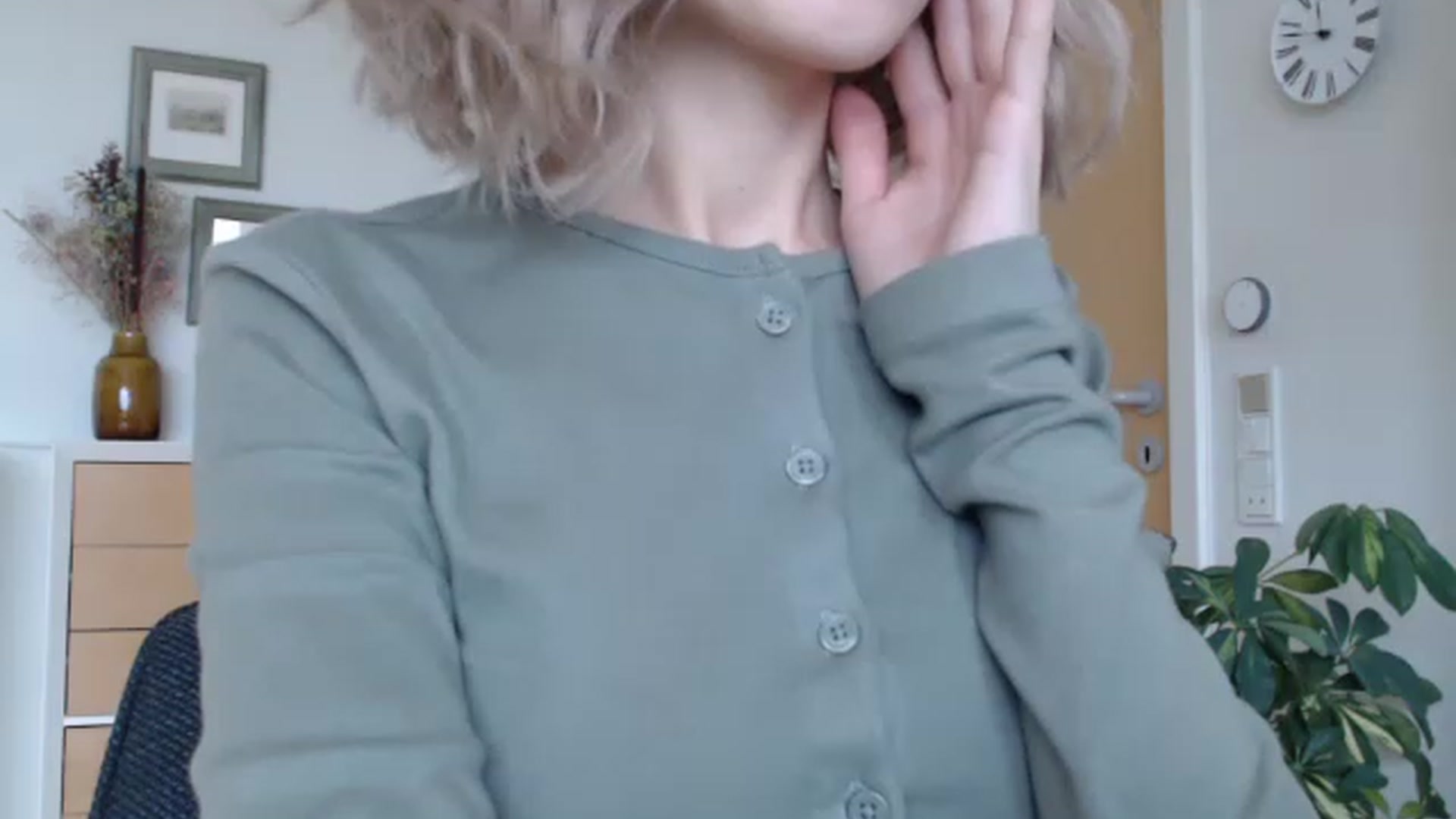 Gallery image thumbnail from Nora_Sweet's myfreecams stream on, 01/23/2023, 11:41 image 5 of 20
