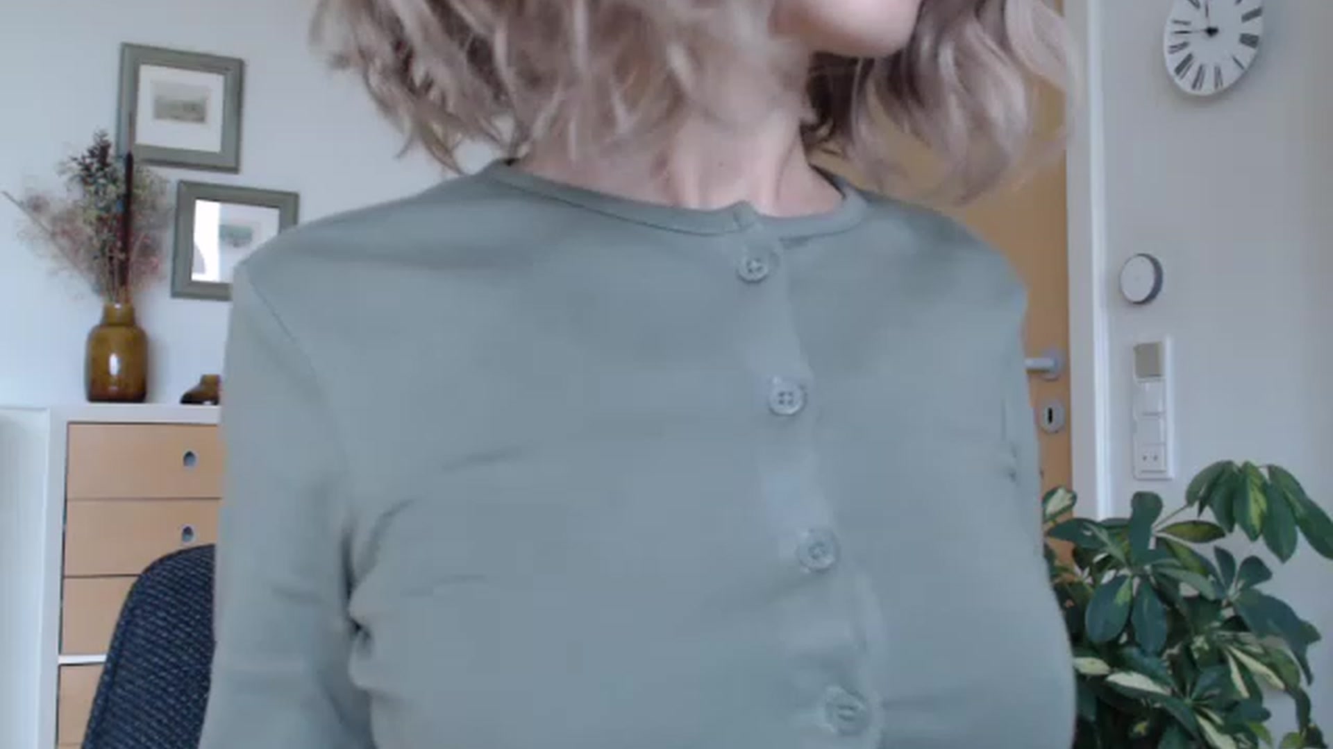 Gallery image thumbnail from Nora_Sweet's myfreecams stream on, 01/23/2023, 11:41 image 4 of 20