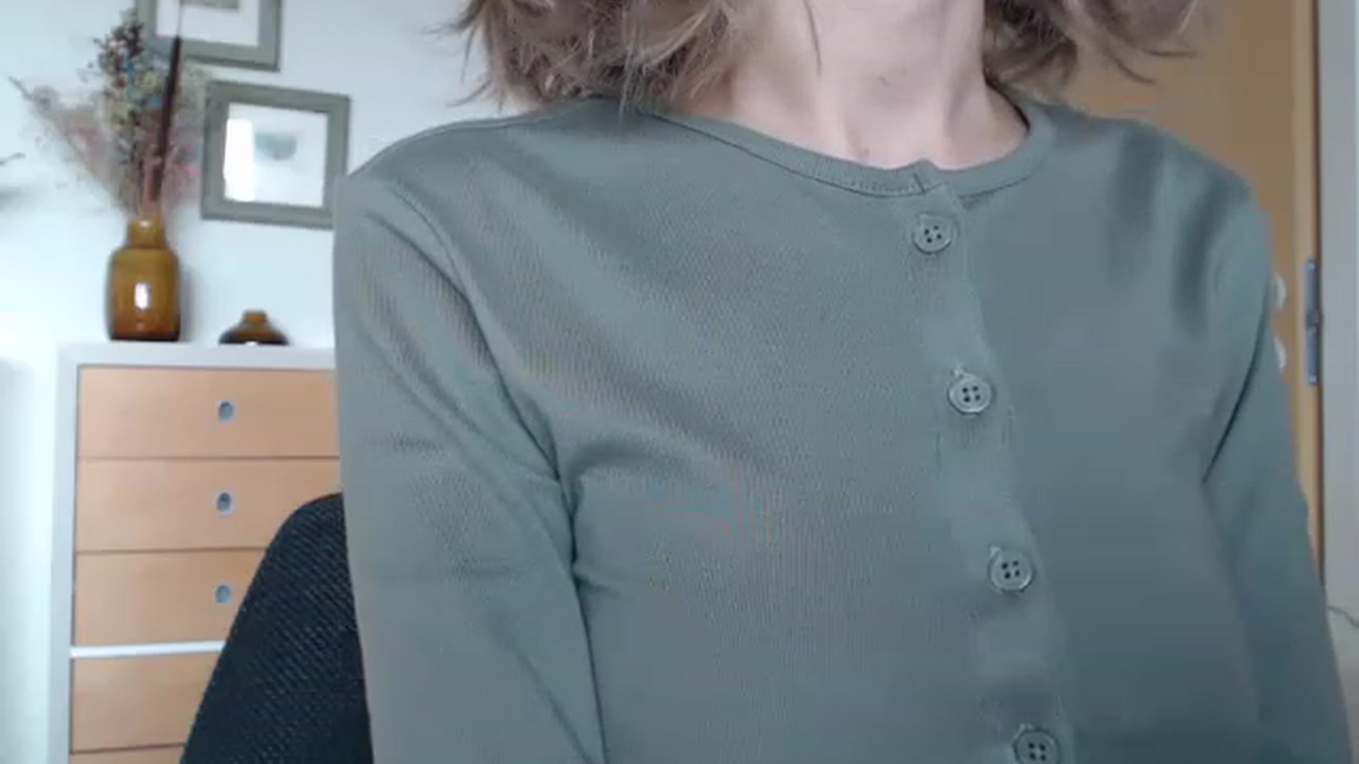 Gallery image thumbnail from Nora_Sweet's myfreecams stream on, 01/30/2023, 10:58 image 18 of 20