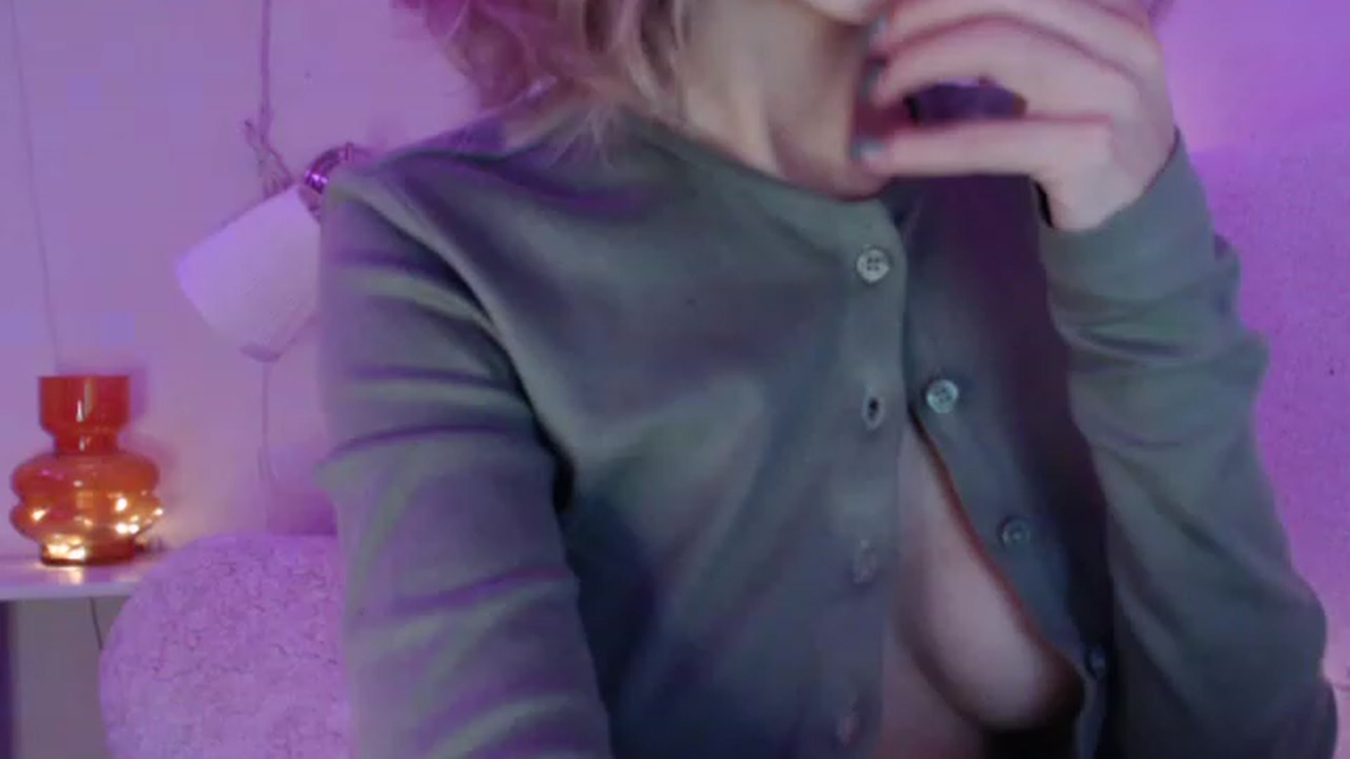 Gallery image thumbnail from Nora_Sweet's myfreecams stream on, 02/02/2023, 14:34 image 13 of 20