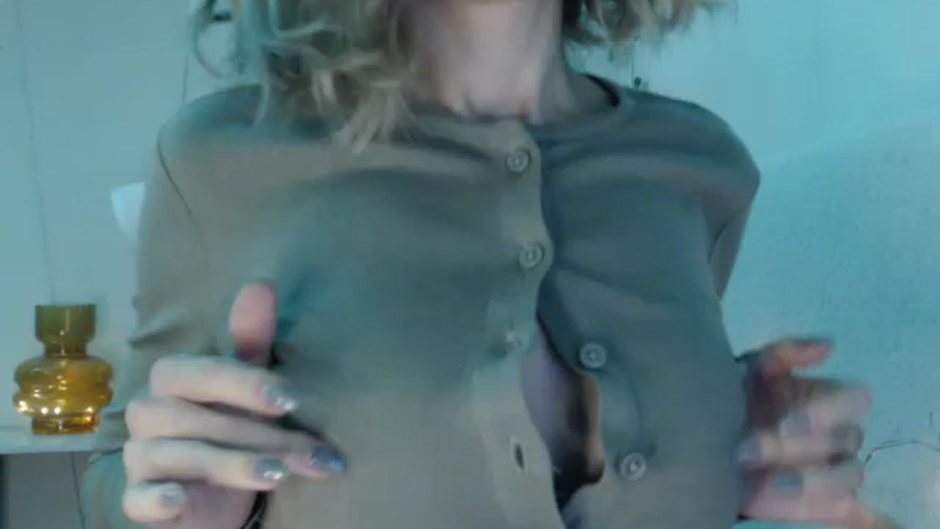Gallery image thumbnail from Nora_Sweet's myfreecams stream on, 02/07/2023, 13:00 image 12 of 20