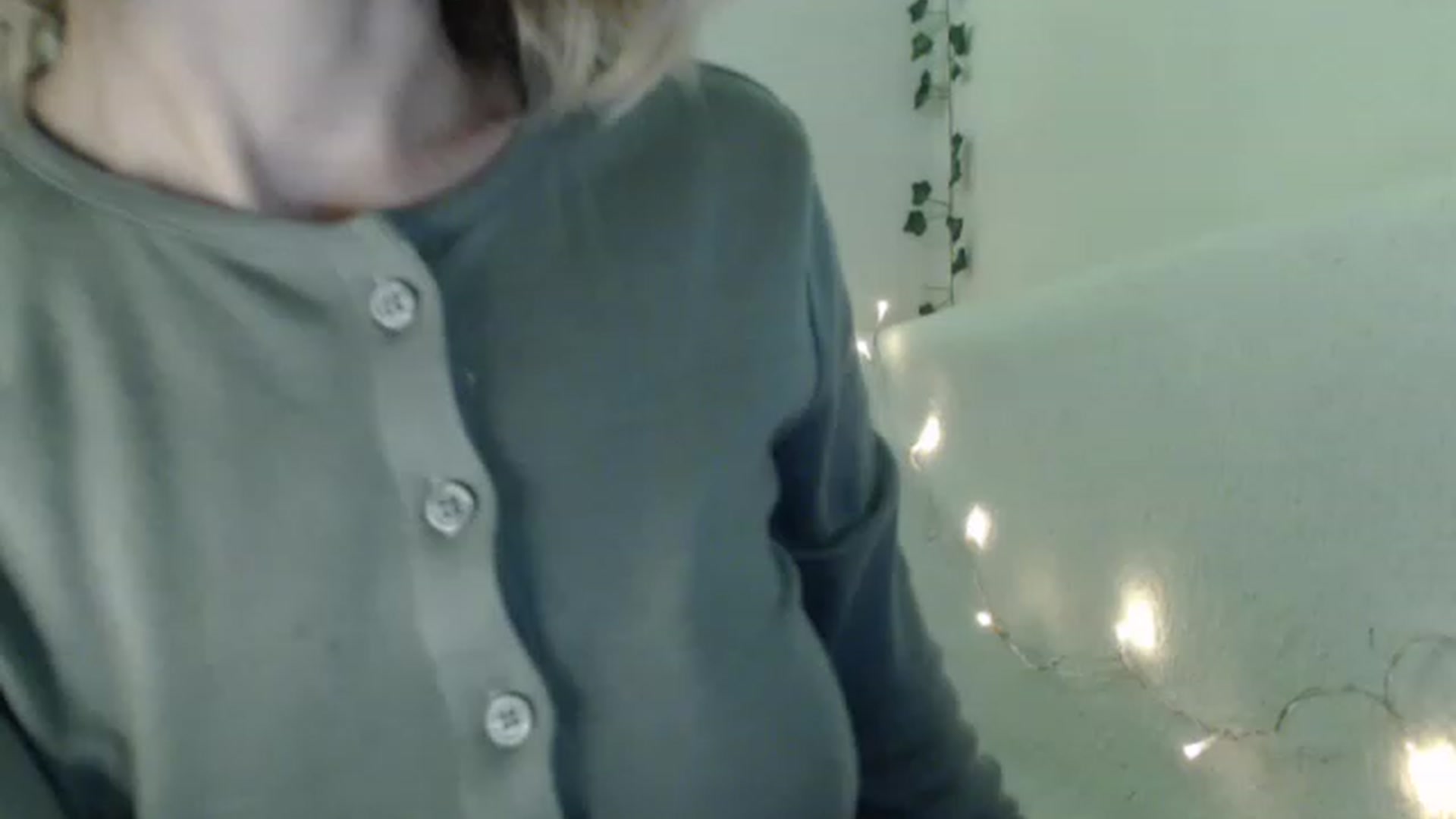 Gallery image thumbnail from Nora_Sweet's myfreecams stream on, 02/07/2023, 14:40 image 19 of 20