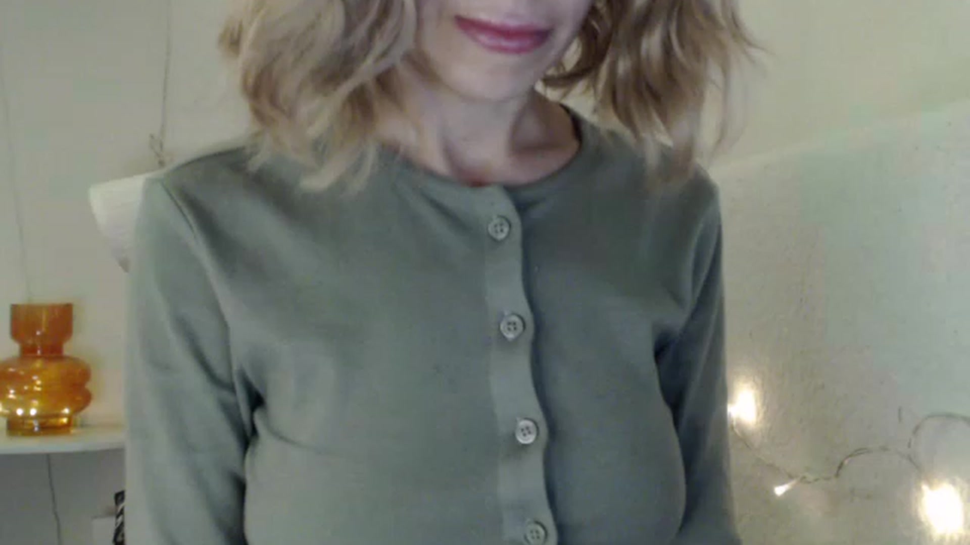 Gallery image thumbnail from Nora_Sweet's myfreecams stream on, 02/07/2023, 15:03 image 18 of 20