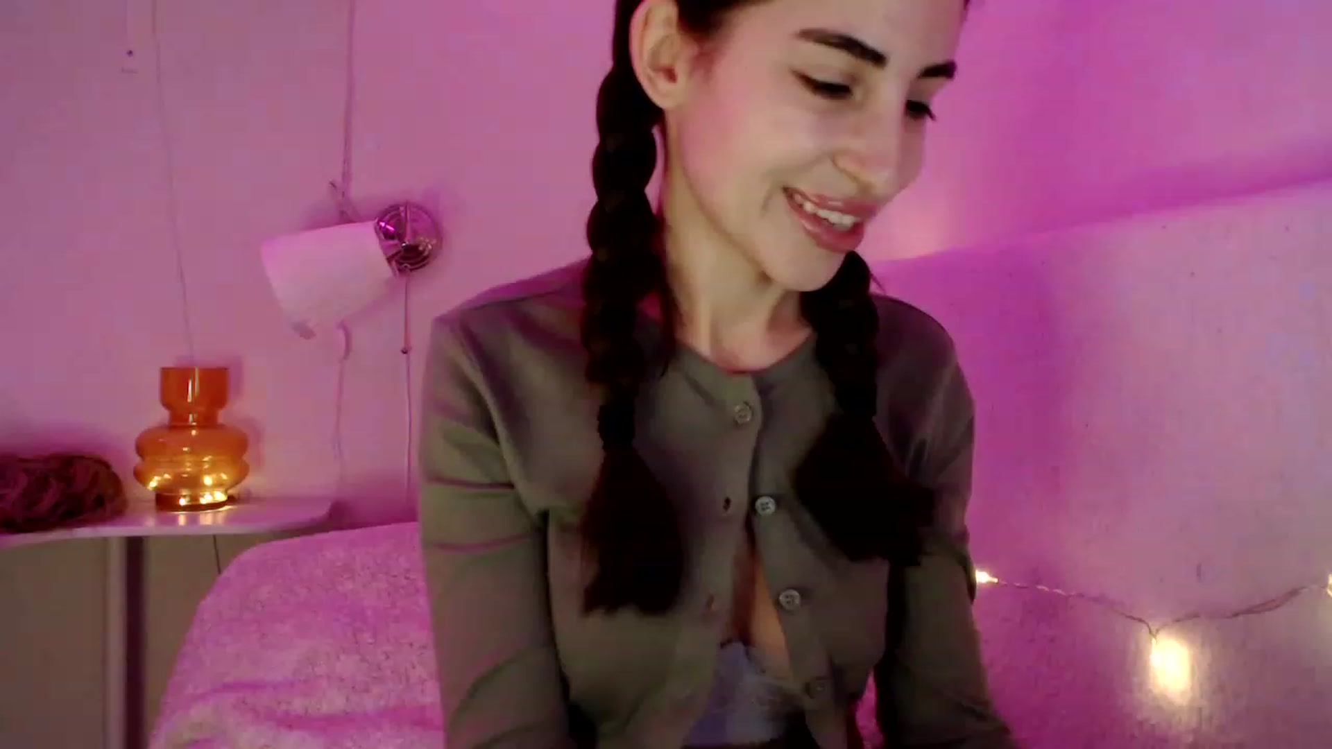 Gallery image thumbnail from Nora_Sweet's myfreecams stream on, 02/09/2023, 13:47 image 12 of 20