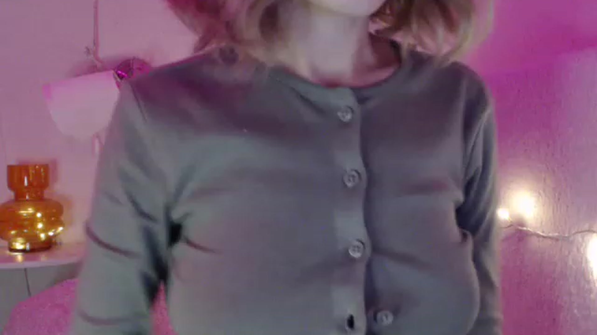 Gallery image thumbnail from Nora_Sweet's myfreecams stream on, 02/13/2023, 18:49 image 12 of 20