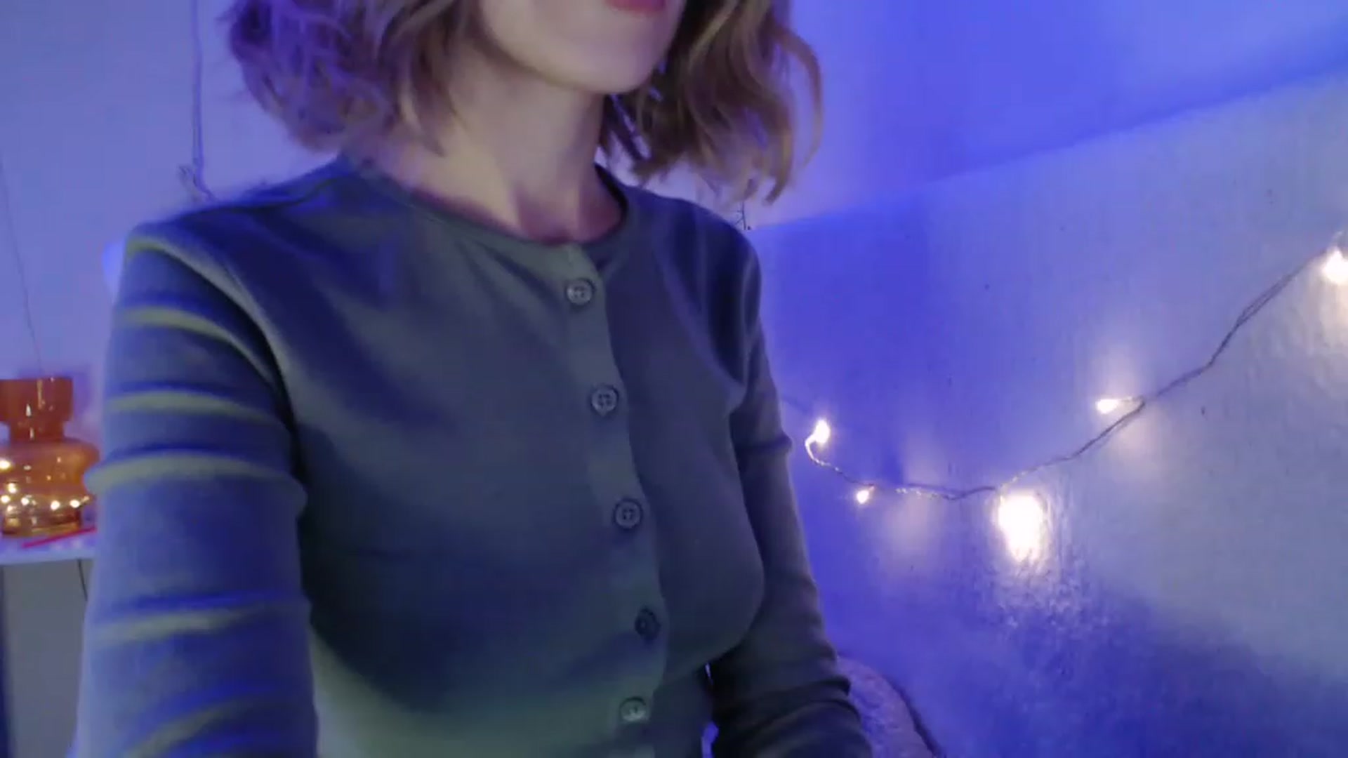 Gallery image thumbnail from Nora_Sweet's myfreecams stream on, 02/20/2023, 24:10 image 6 of 20
