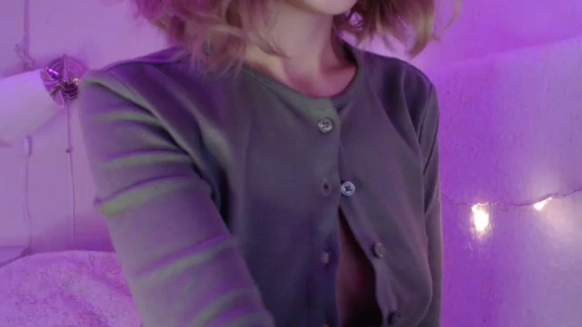 Gallery image thumbnail from Nora_Sweet's myfreecams stream on, 02/20/2023, 14:37 image 16 of 20