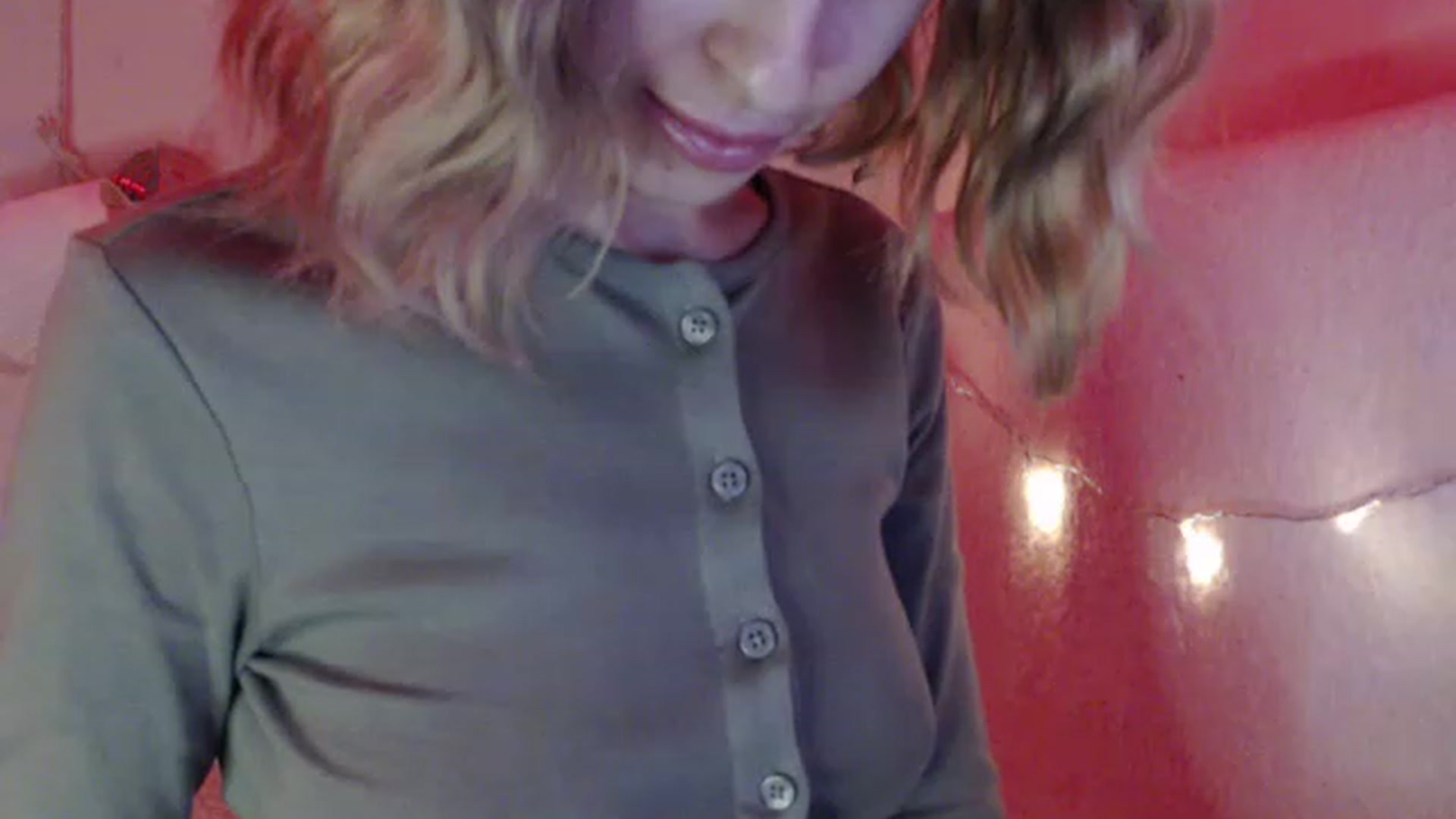 Gallery image thumbnail from Nora_Sweet's myfreecams stream on, 02/20/2023, 14:37 image 7 of 20