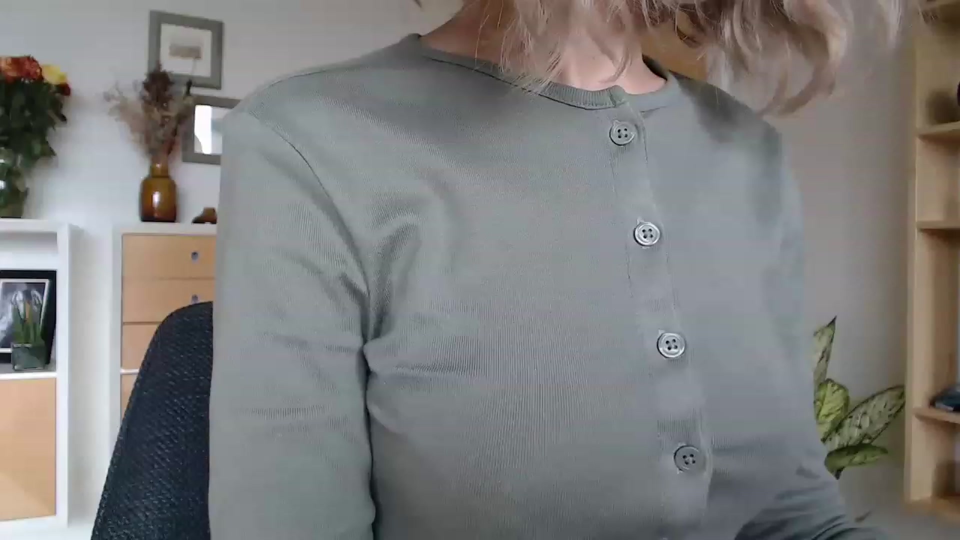 Gallery image thumbnail from Nora_Sweet's myfreecams stream on, 02/22/2023, 12:01 image 4 of 20