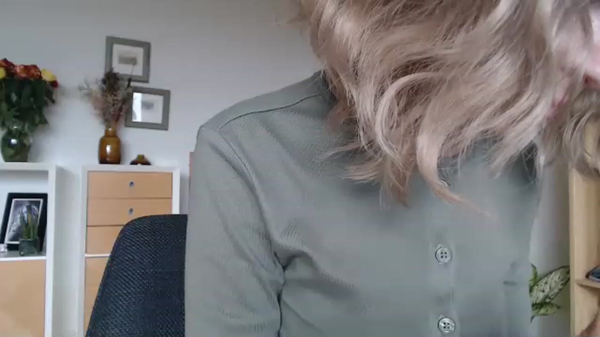 Gallery image thumbnail from Nora_Sweet's myfreecams stream on, 02/22/2023, 14:25 image 9 of 20