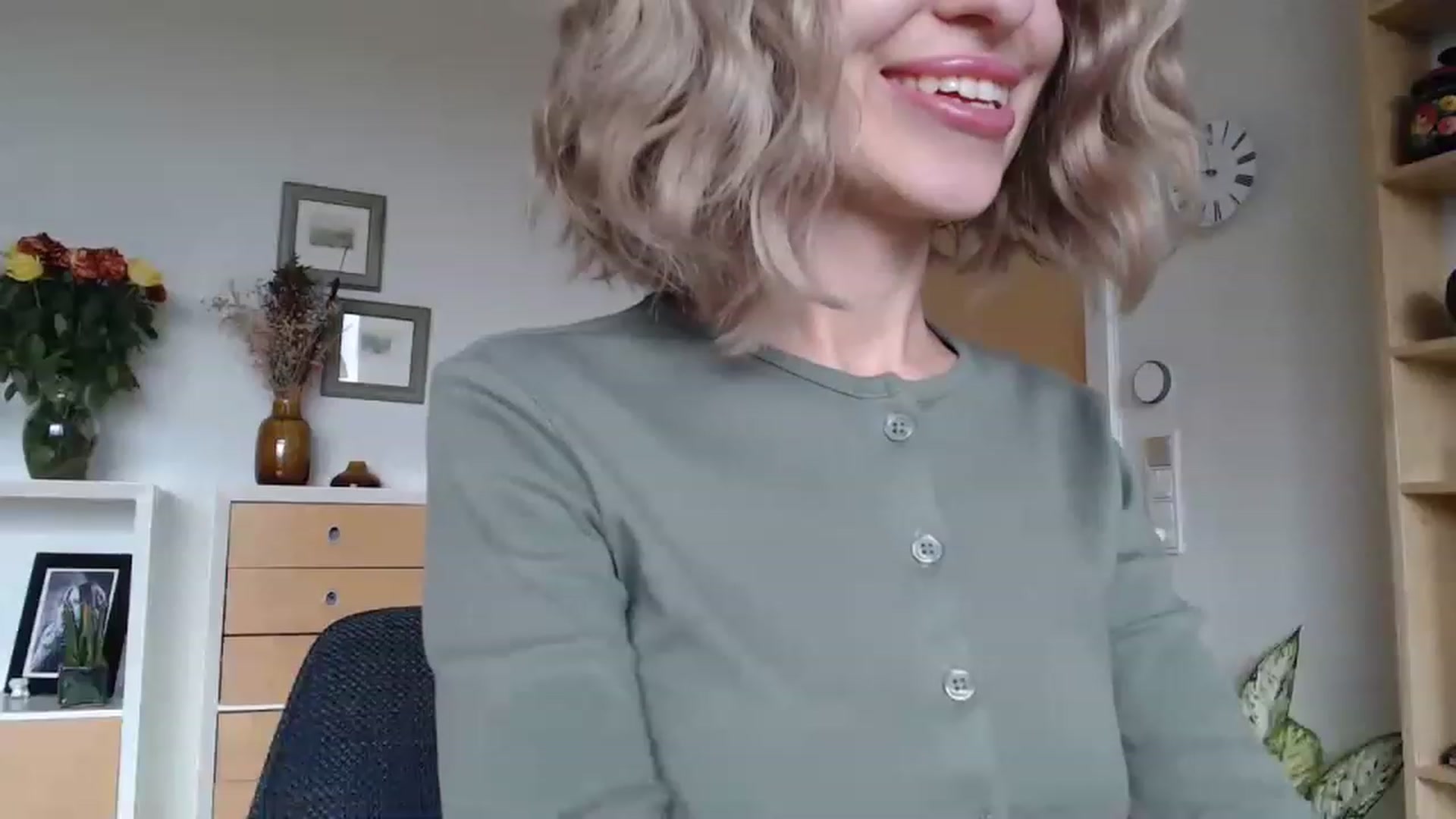 Gallery image thumbnail from Nora_Sweet's myfreecams stream on, 02/22/2023, 14:25 image 3 of 20