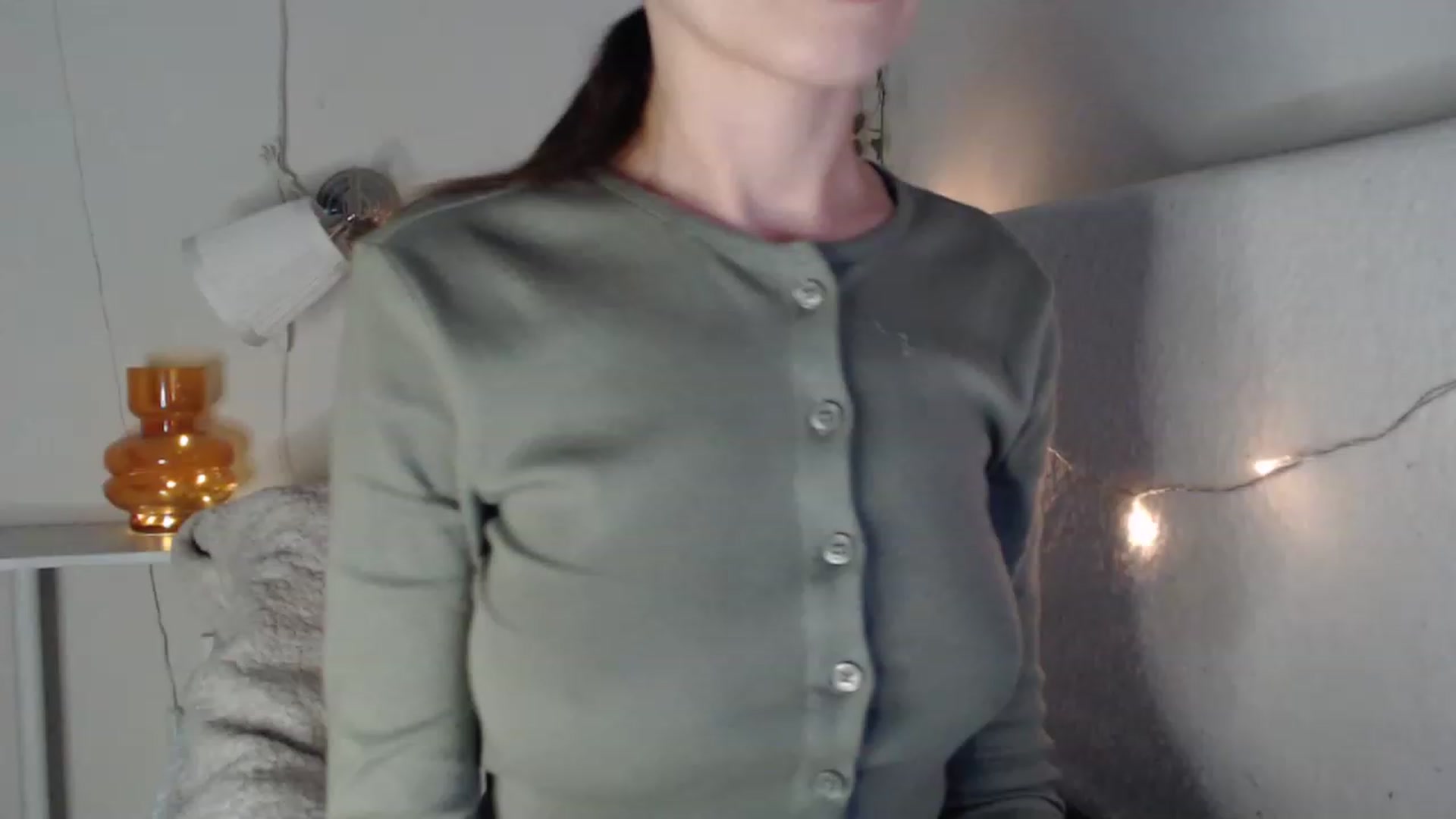Gallery image thumbnail from Nora_Sweet's myfreecams stream on, 03/01/2023, 12:45 image 14 of 20