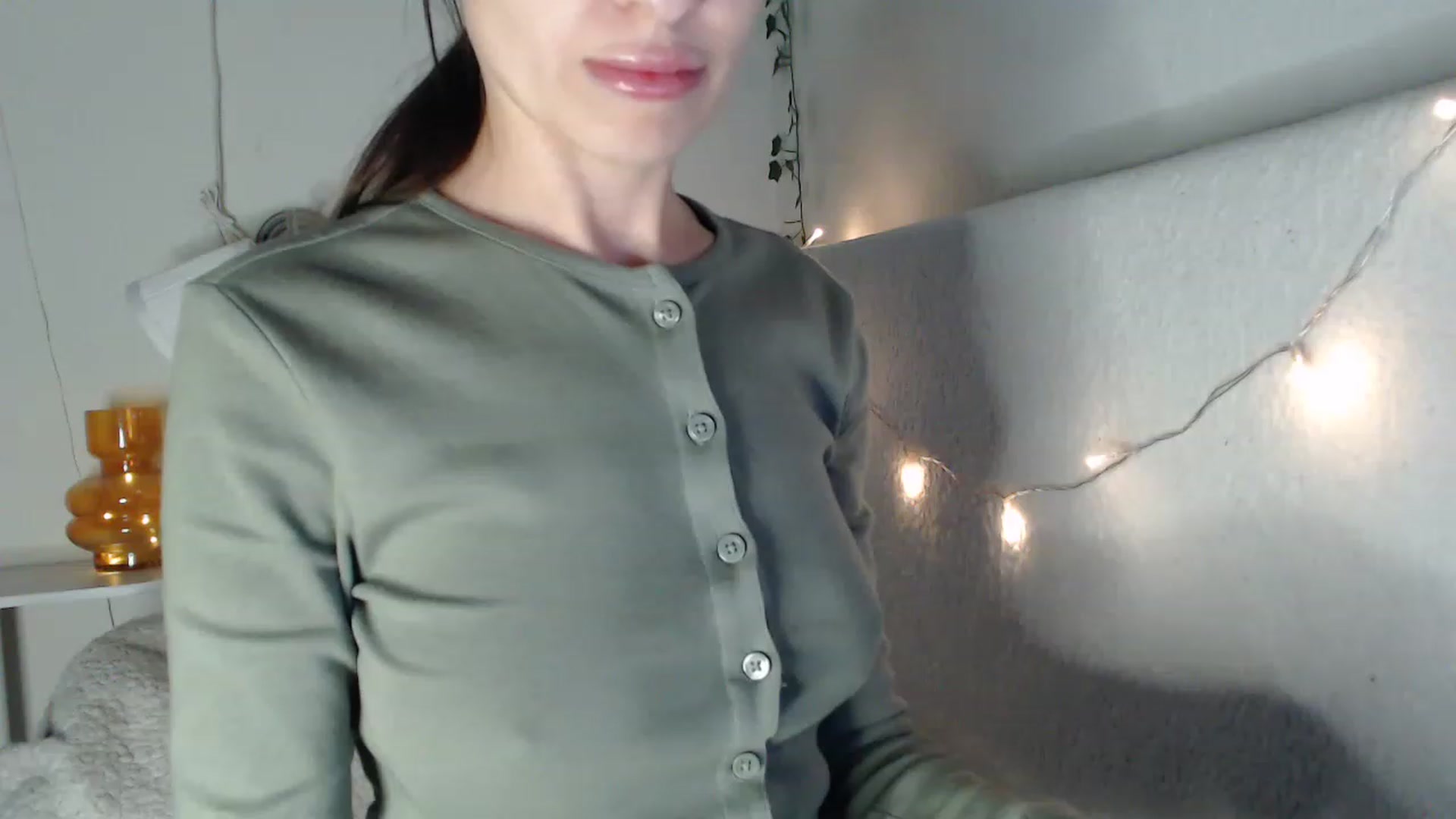 Gallery image thumbnail from Nora_Sweet's myfreecams stream on, 03/02/2023, 13:04 image 2 of 20