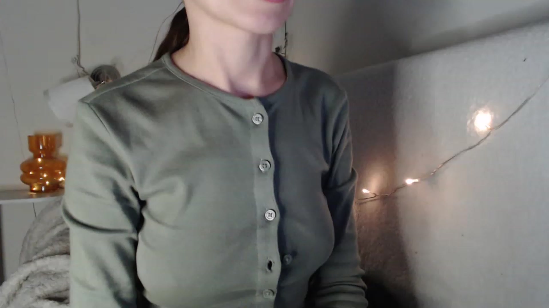 Gallery image thumbnail from Nora_Sweet's myfreecams stream on, 03/03/2023, 14:57 image 17 of 20