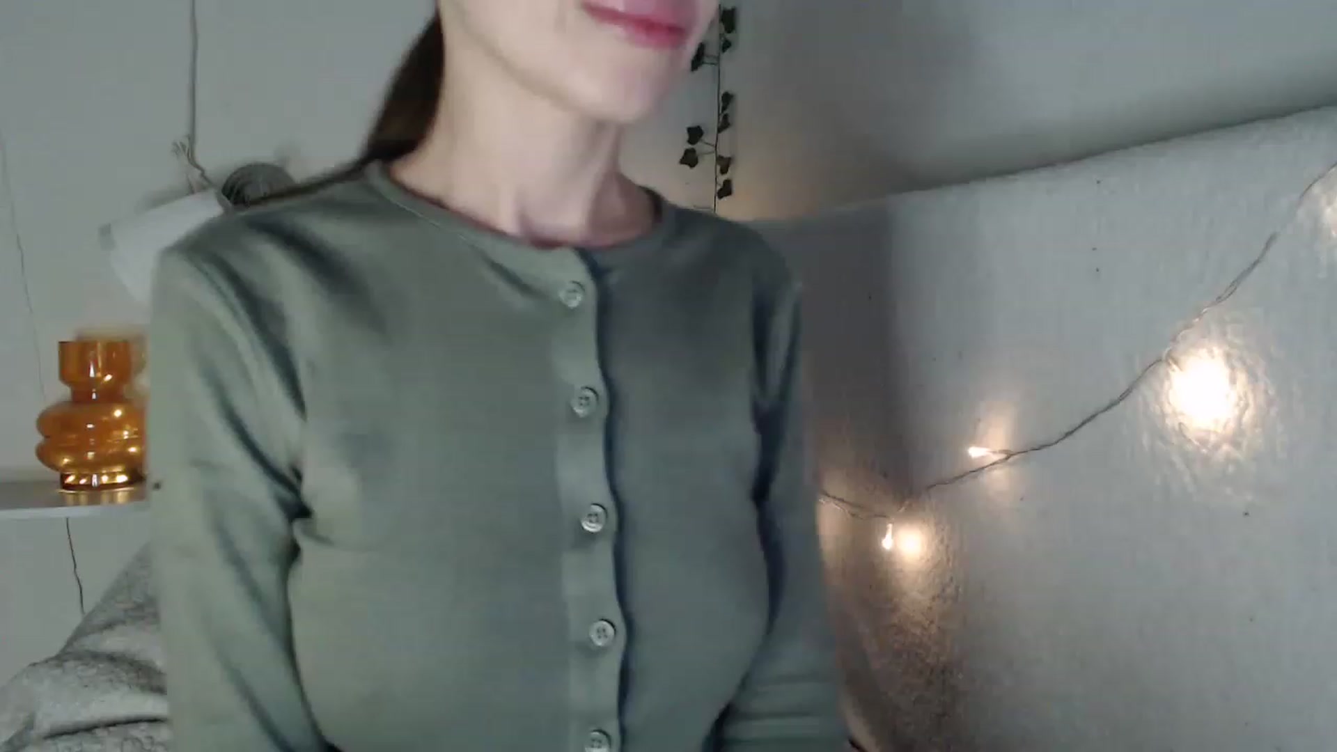 Gallery image thumbnail from Nora_Sweet's myfreecams stream on, 03/07/2023, 12:03 image 13 of 20