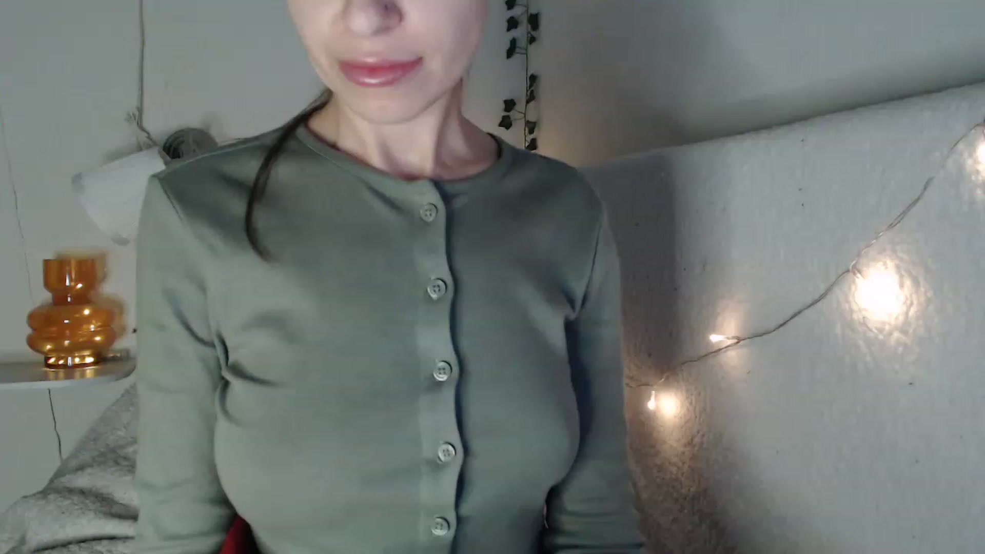 Gallery image thumbnail from Nora_Sweet's myfreecams stream on, 03/07/2023, 12:03 image 6 of 20