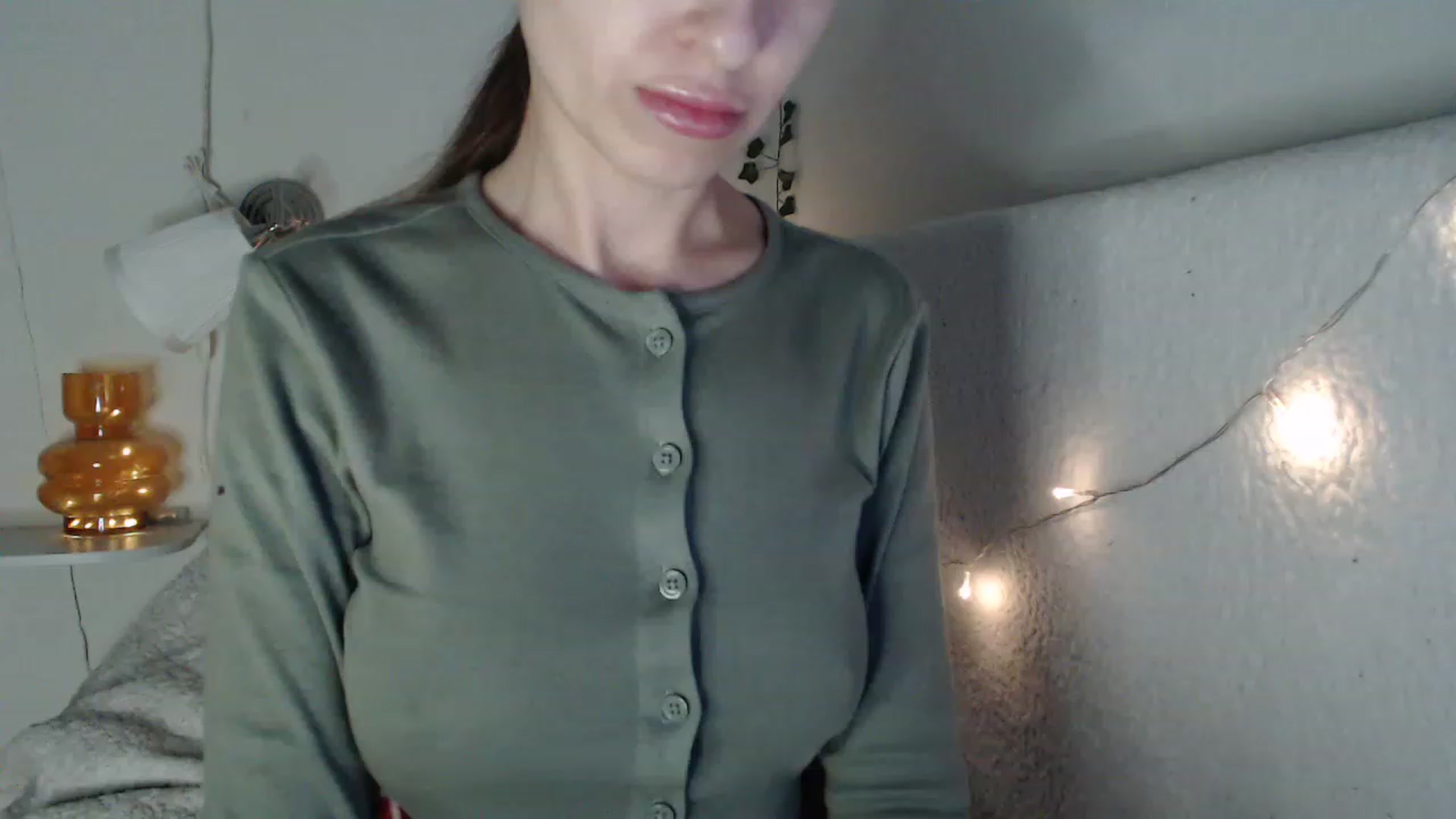 Gallery image thumbnail from Nora_Sweet's myfreecams stream on, 03/07/2023, 12:03 image 12 of 20