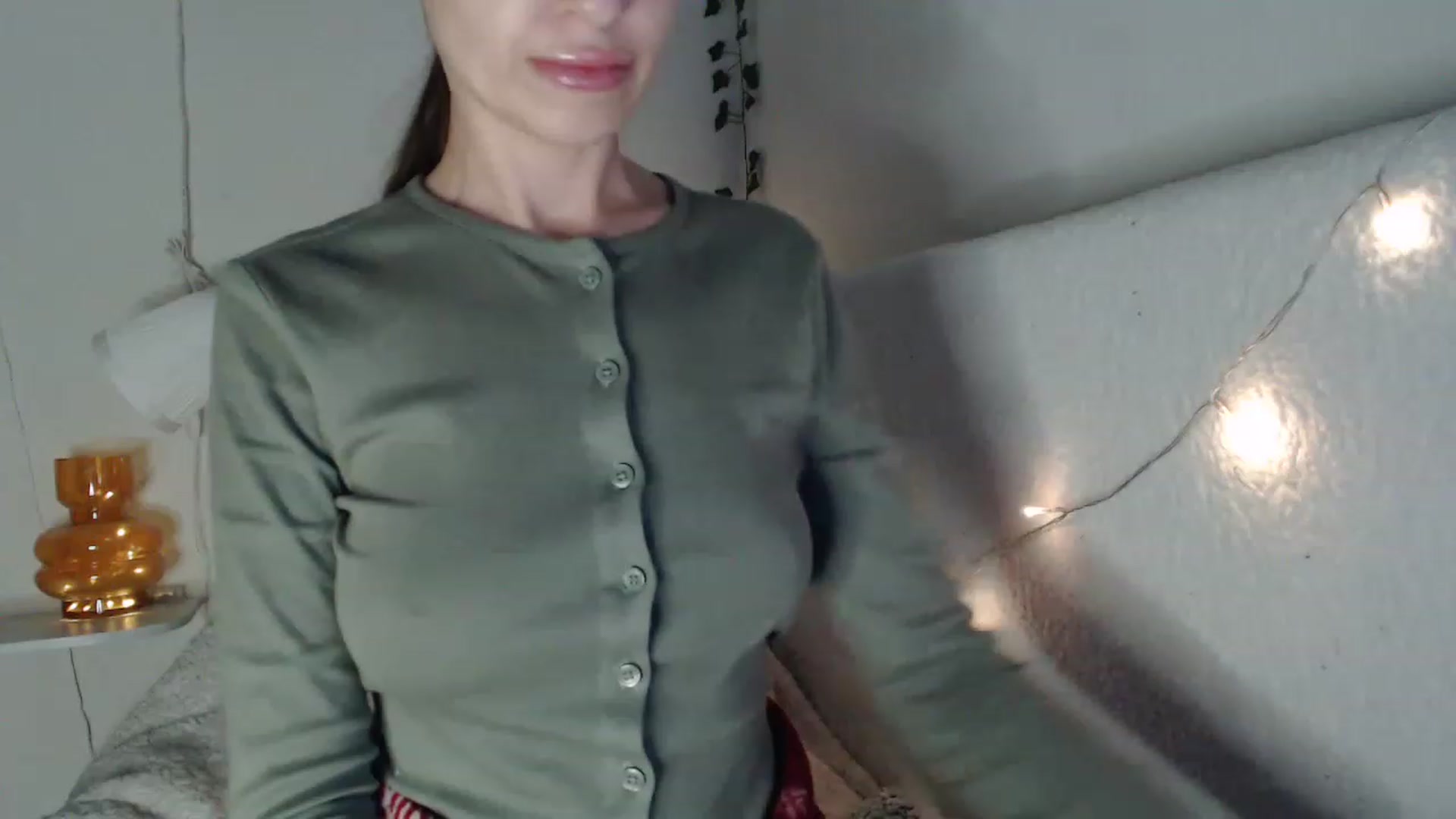 Gallery image thumbnail from Nora_Sweet's myfreecams stream on, 03/07/2023, 14:09 image 5 of 20