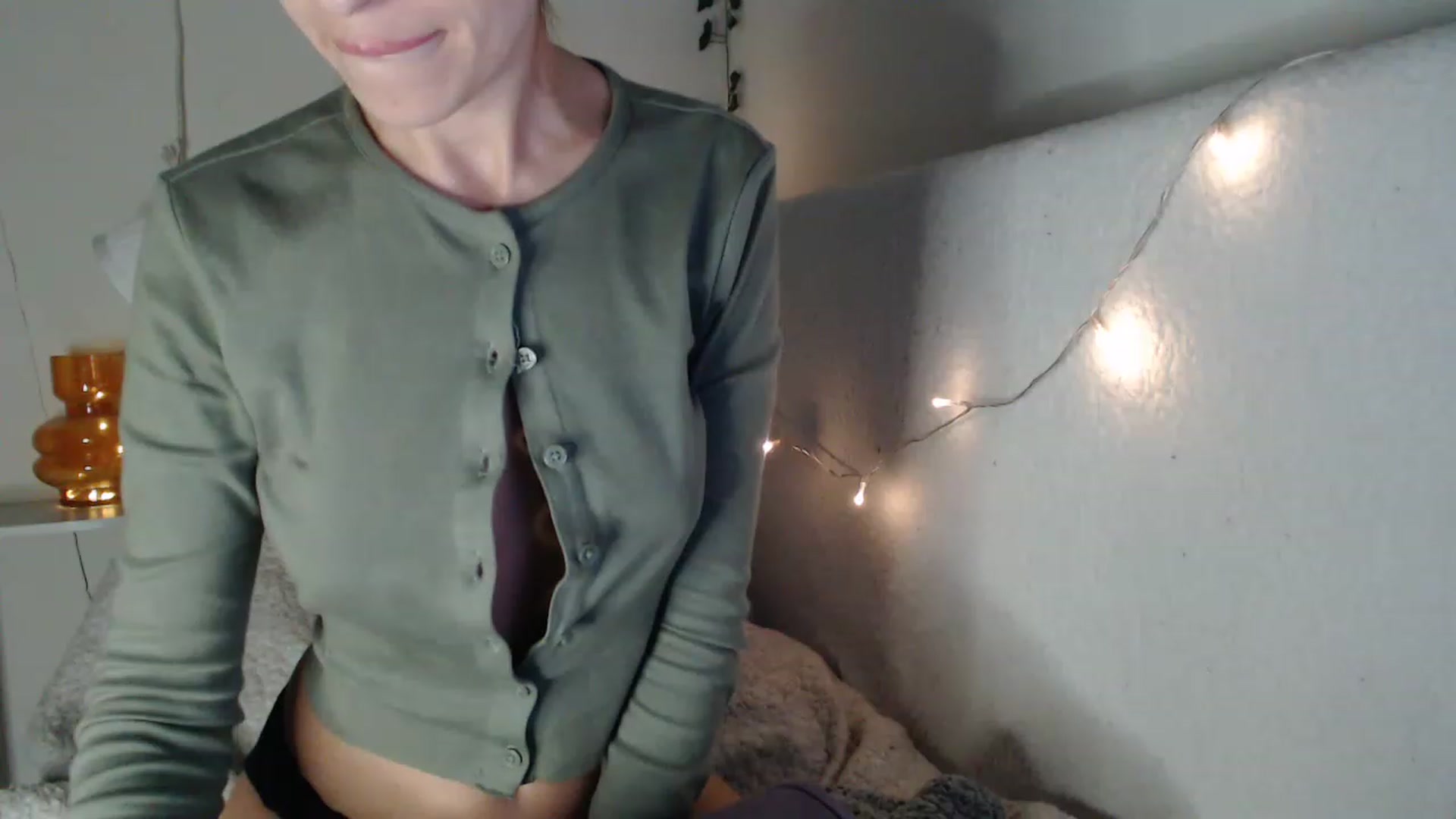 Gallery image thumbnail from Nora_Sweet's myfreecams stream on, 03/08/2023, 12:08 image 20 of 20