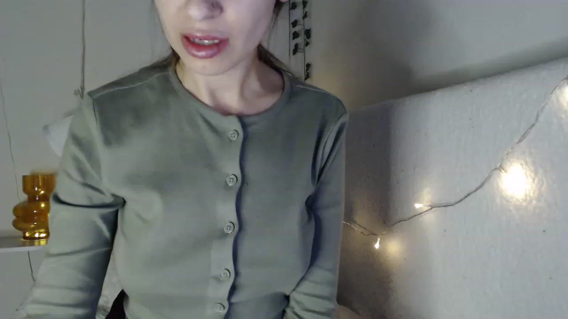Gallery image thumbnail from Nora_Sweet's myfreecams stream on, 03/08/2023, 14:14 image 14 of 20