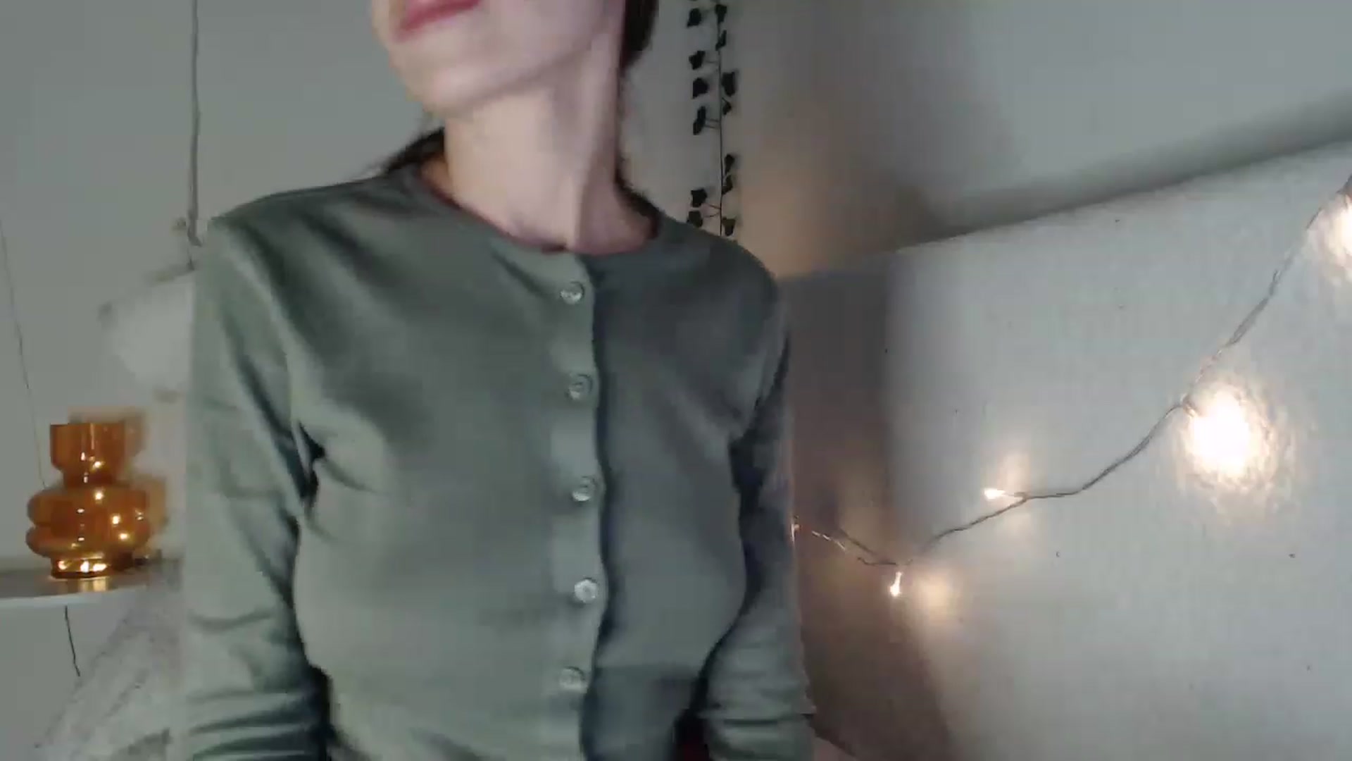 Gallery image thumbnail from Nora_Sweet's myfreecams stream on, 03/08/2023, 14:14 image 11 of 20