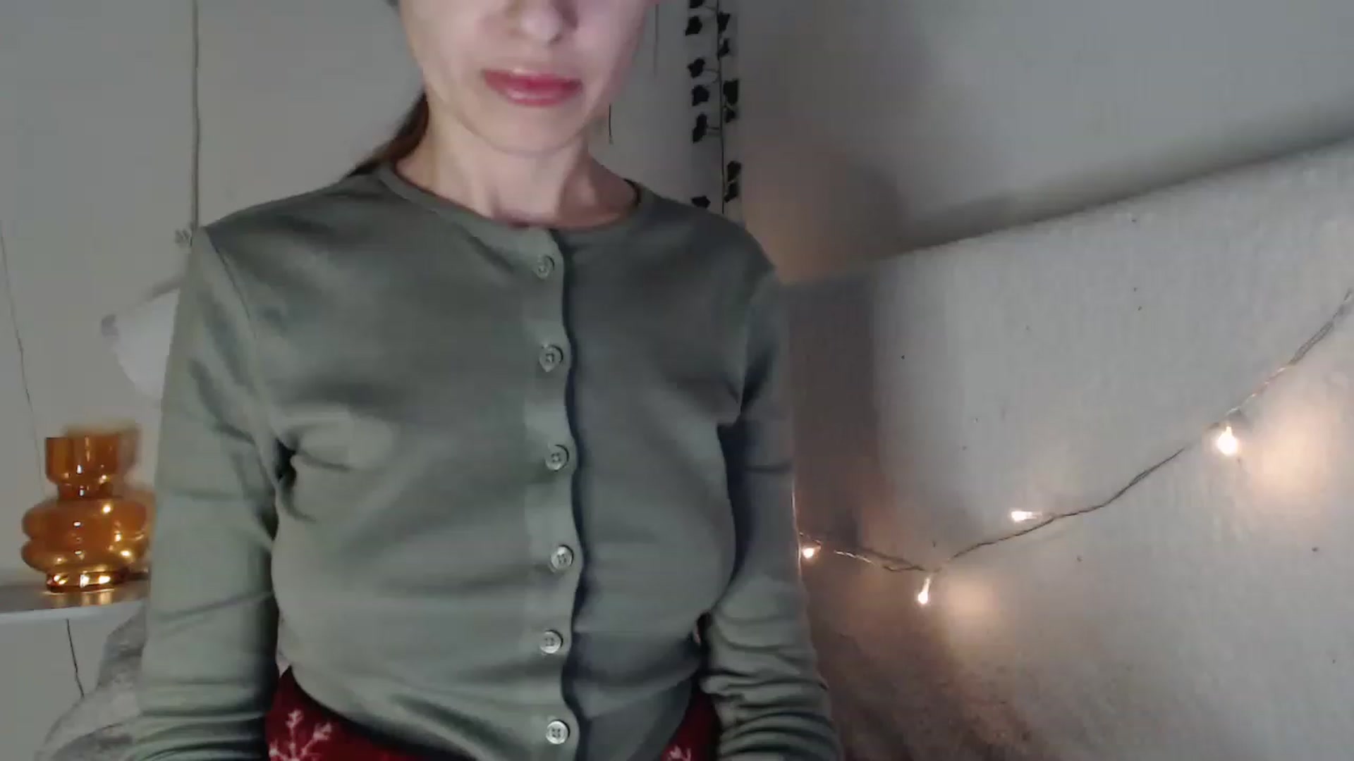 Gallery image thumbnail from Nora_Sweet's myfreecams stream on, 03/09/2023, 13:58 image 13 of 20