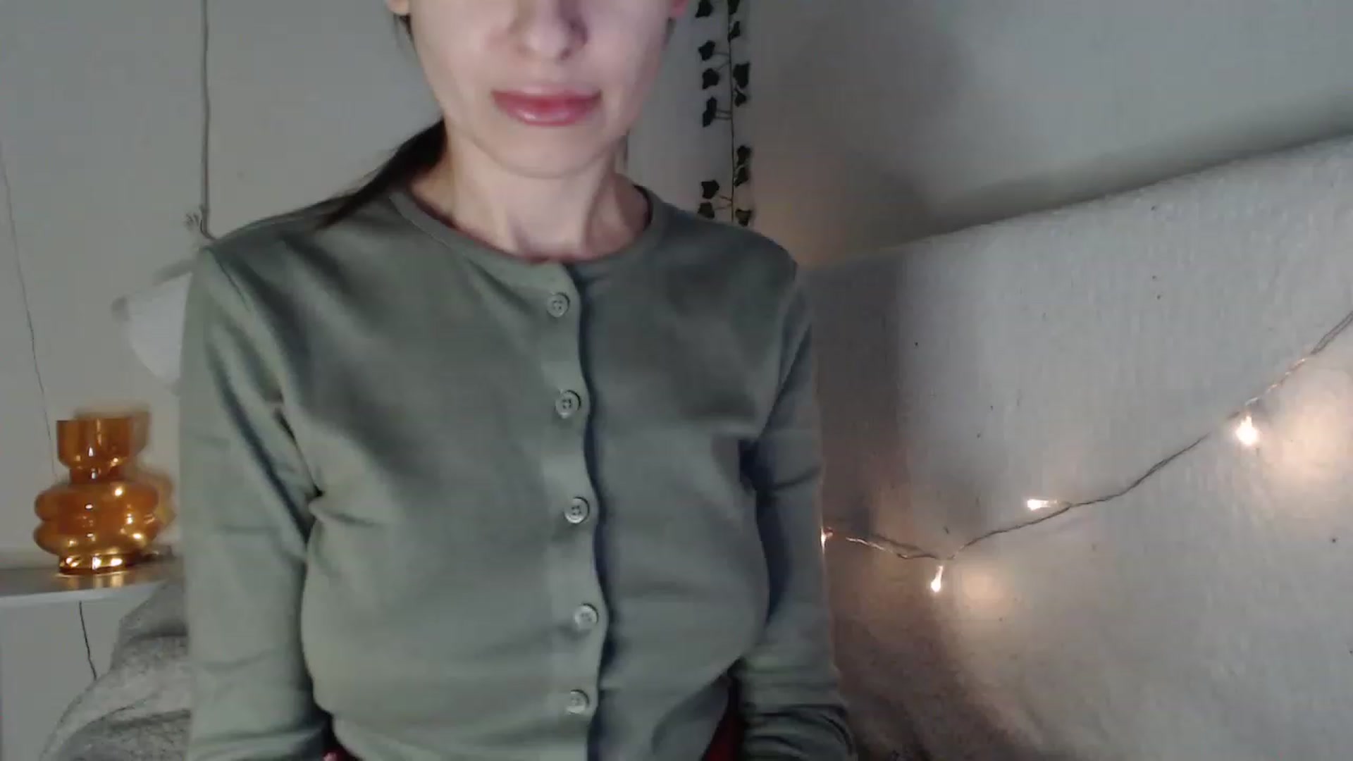 Gallery image thumbnail from Nora_Sweet's myfreecams stream on, 03/09/2023, 13:58 image 17 of 20