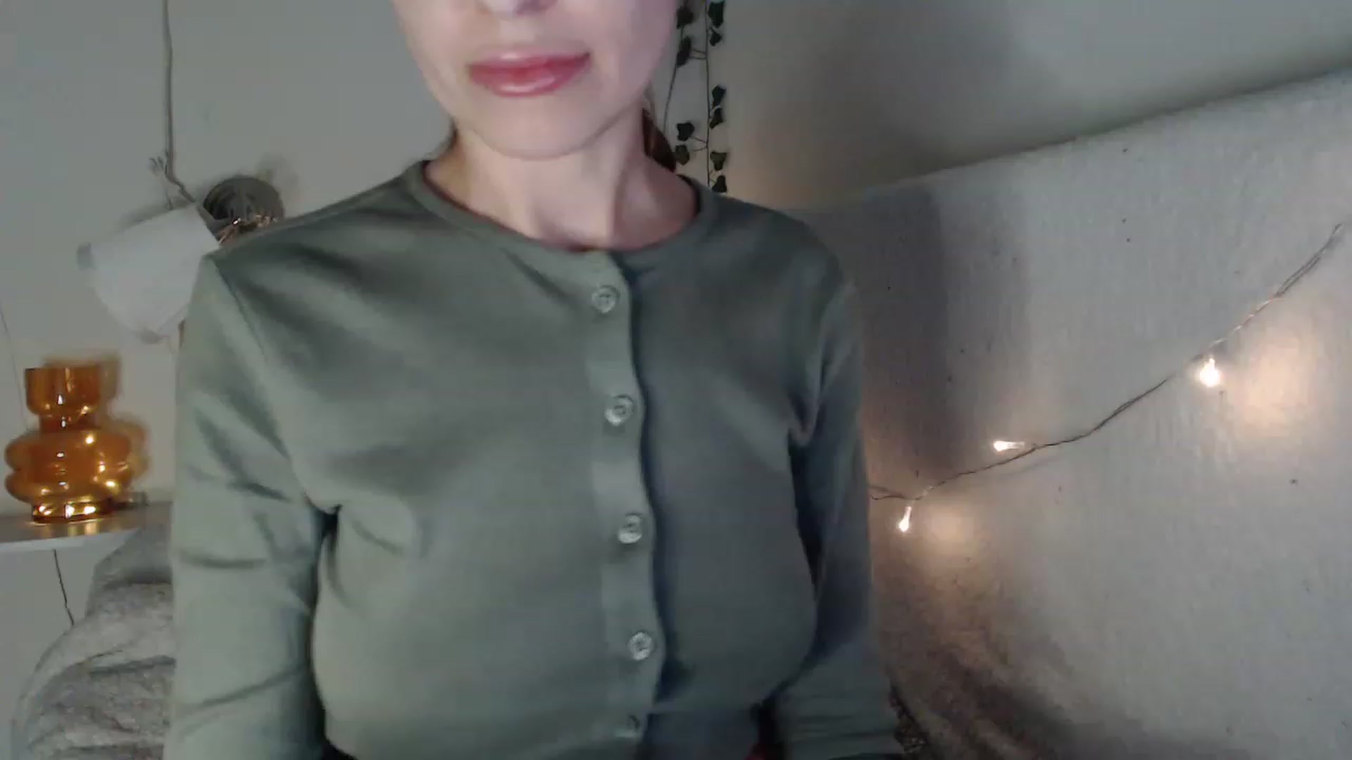 Gallery image thumbnail from Nora_Sweet's myfreecams stream on, 03/09/2023, 13:58 image 2 of 20