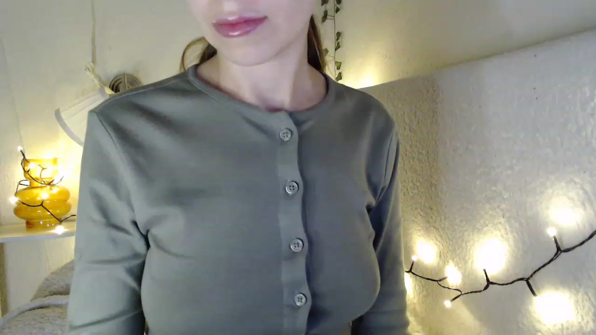 Gallery image thumbnail from Nora_Sweet's myfreecams stream on, 03/16/2023, 21:54 image 20 of 20