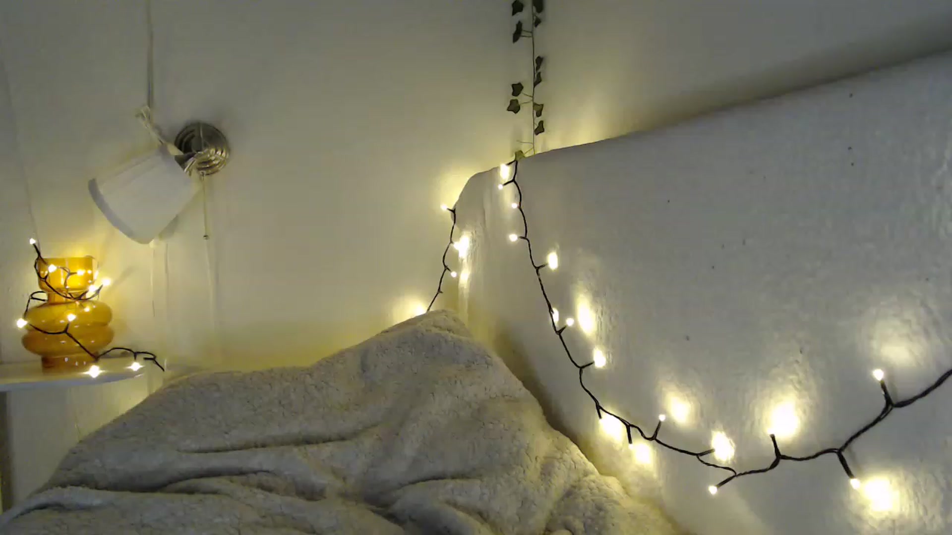 Gallery image thumbnail from Nora_Sweet's myfreecams stream on, 03/16/2023, 21:54 image 5 of 20