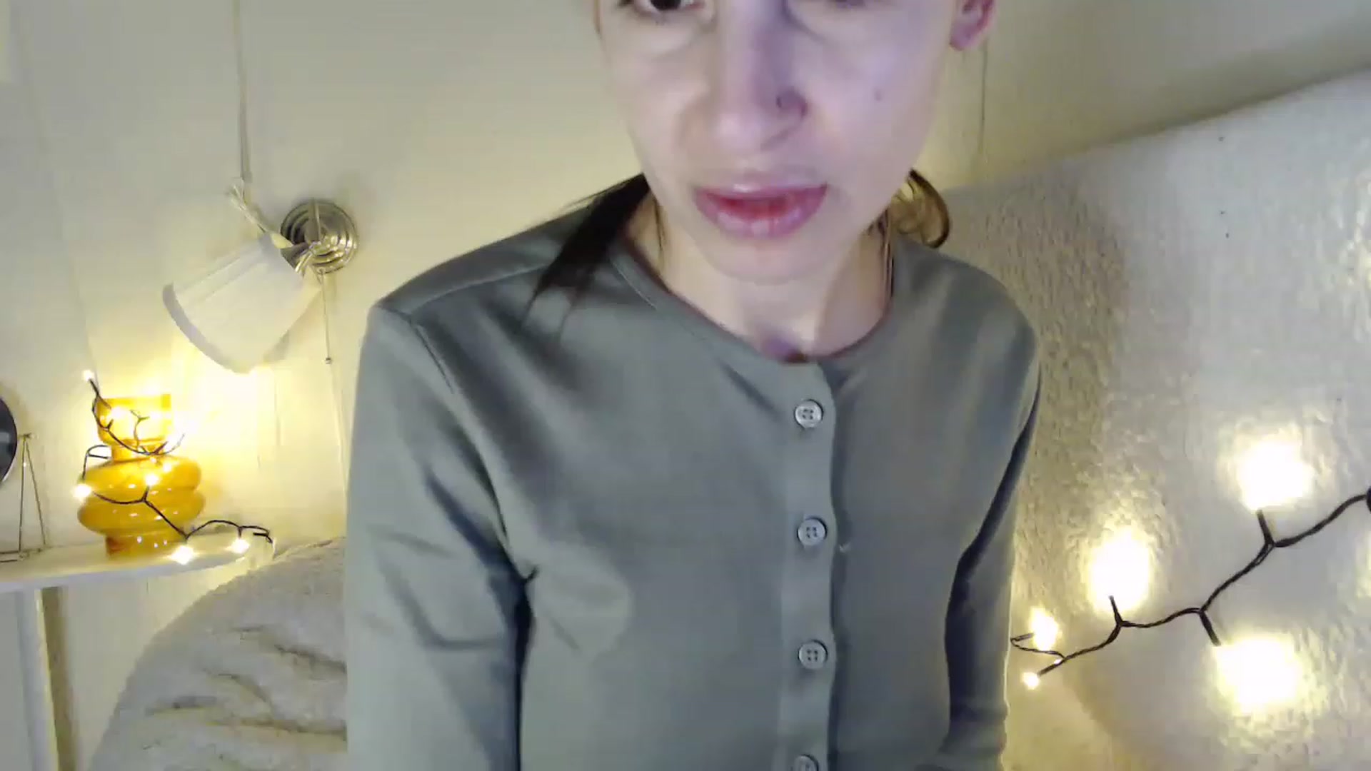 Gallery image thumbnail from Nora_Sweet's myfreecams stream on, 03/17/2023, 11:34 image 5 of 20