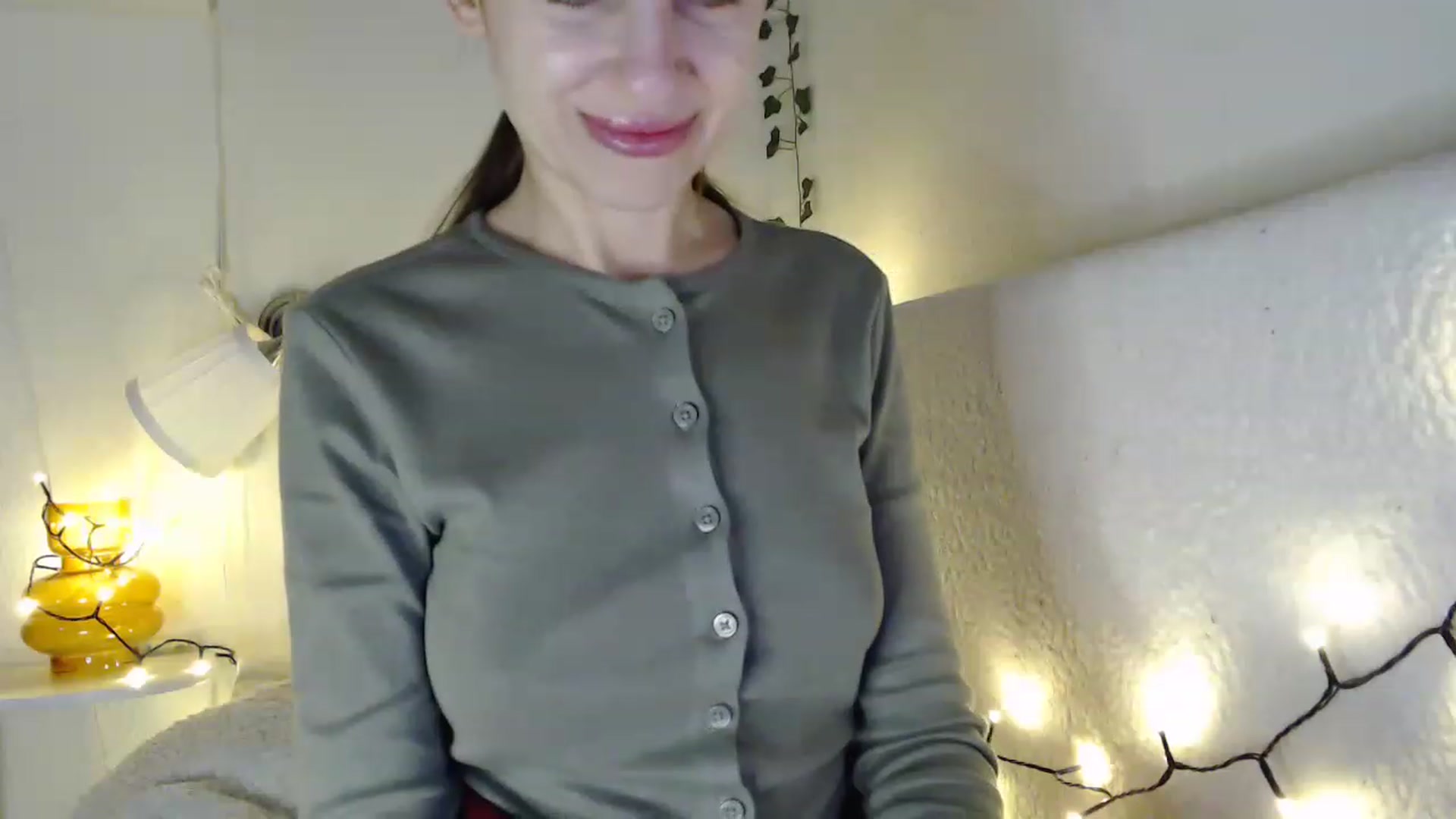 Gallery image thumbnail from Nora_Sweet's myfreecams stream on, 03/17/2023, 11:34 image 14 of 20