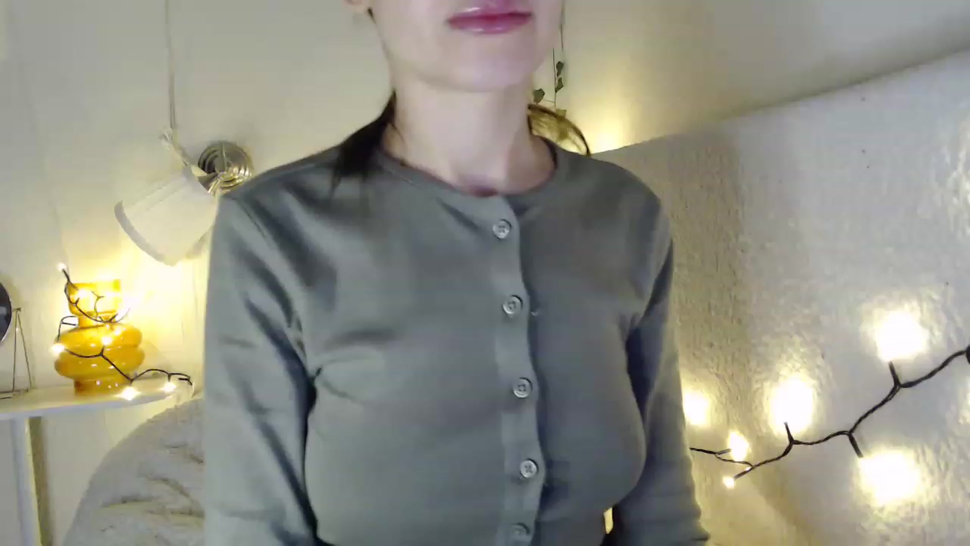 Gallery image thumbnail from Nora_Sweet's myfreecams stream on, 03/17/2023, 11:34 image 6 of 20