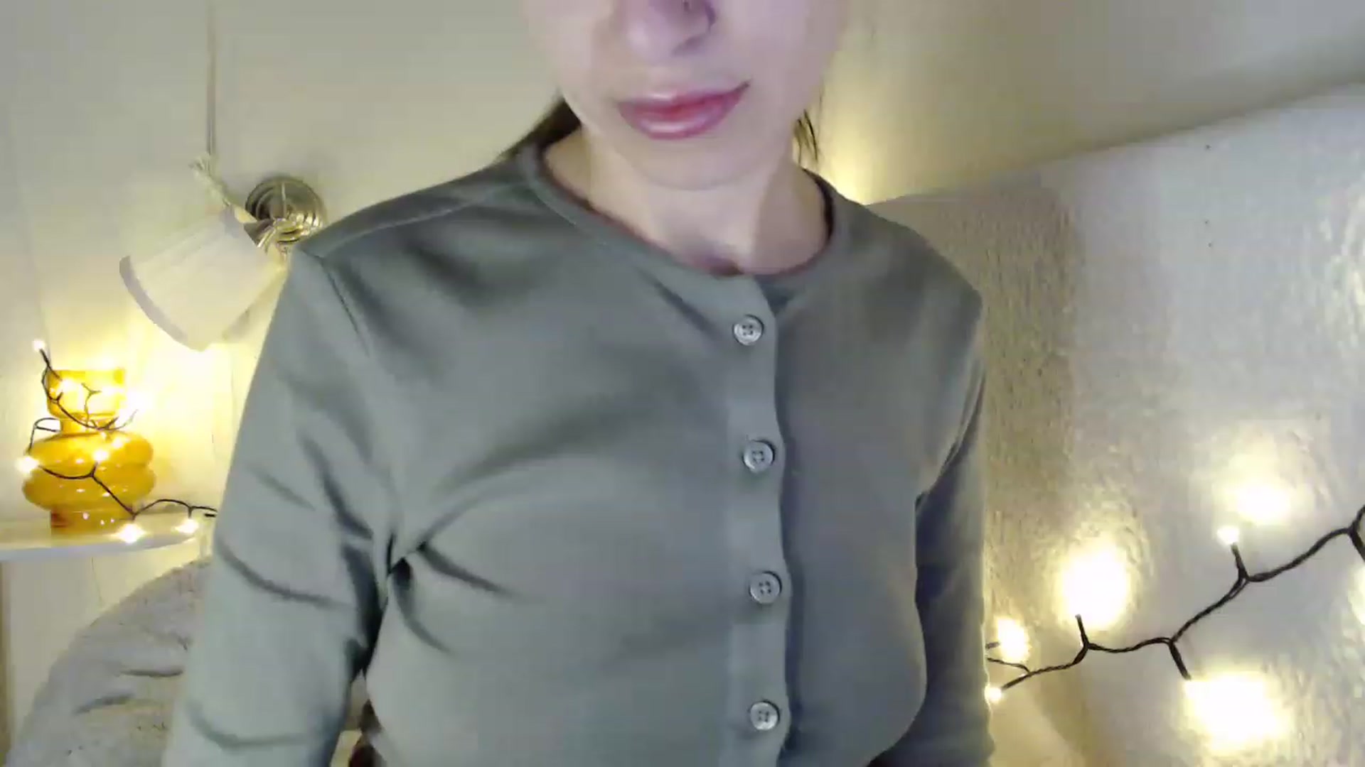 Gallery image thumbnail from Nora_Sweet's myfreecams stream on, 03/17/2023, 12:06 image 13 of 20