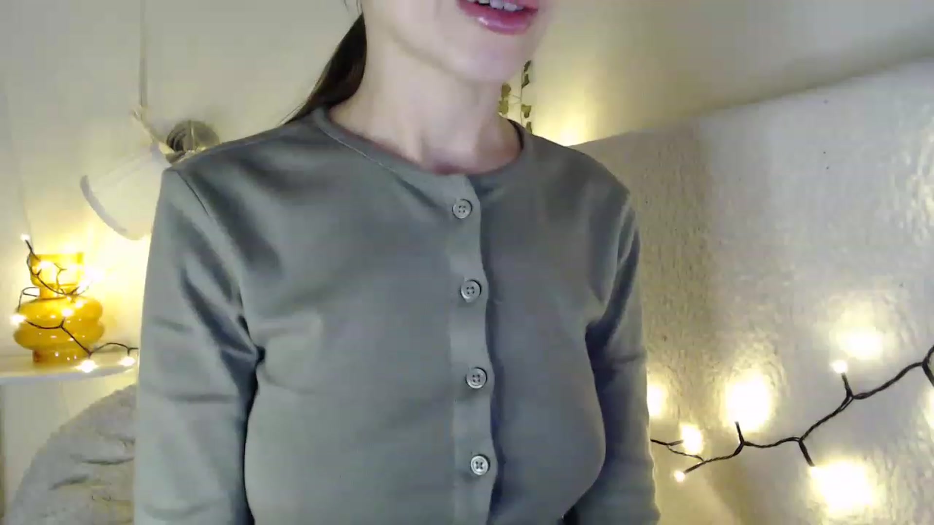 Gallery image thumbnail from Nora_Sweet's myfreecams stream on, 03/17/2023, 12:06 image 12 of 20