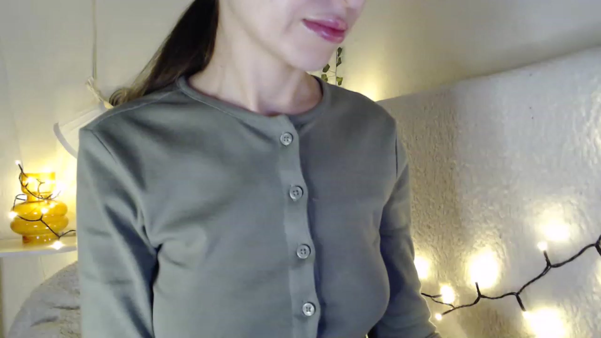 Gallery image thumbnail from Nora_Sweet's myfreecams stream on, 03/17/2023, 12:06 image 1 of 20