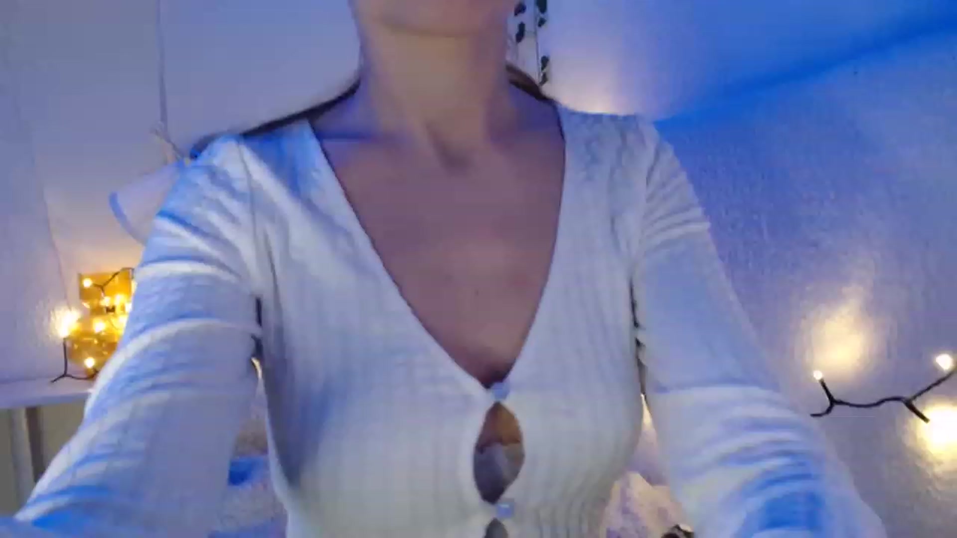 Gallery image thumbnail from Nora_Sweet's myfreecams stream on, 03/21/2023, 19:38 image 5 of 20