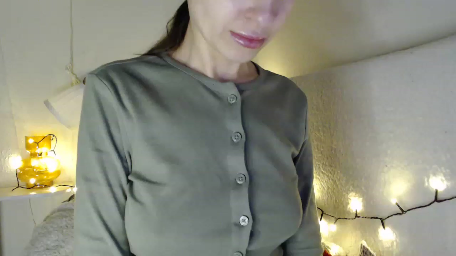 Gallery image thumbnail from Nora_Sweet's myfreecams stream on, 03/28/2023, 10:40 image 4 of 20