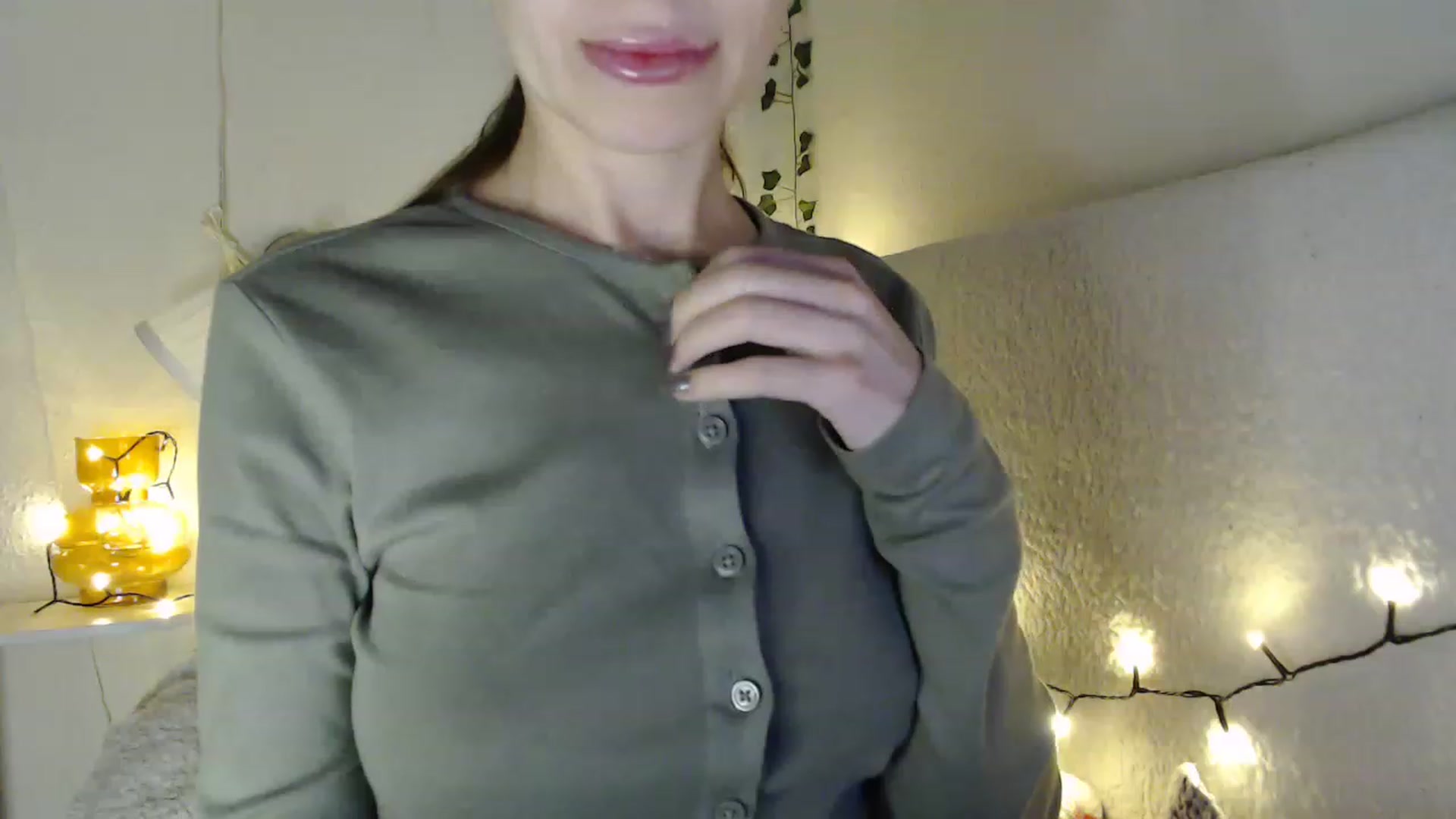 Gallery image thumbnail from Nora_Sweet's myfreecams stream on, 03/28/2023, 10:40 image 3 of 20