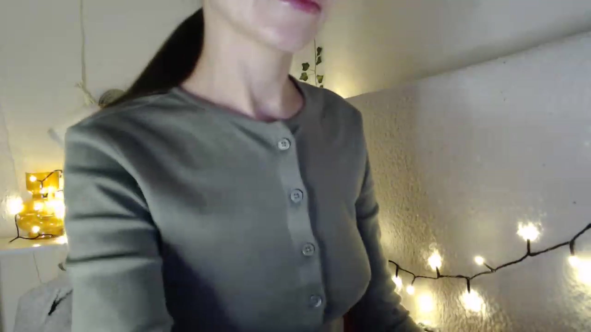 Gallery image thumbnail from Nora_Sweet's myfreecams stream on, 03/29/2023, 13:38 image 11 of 20