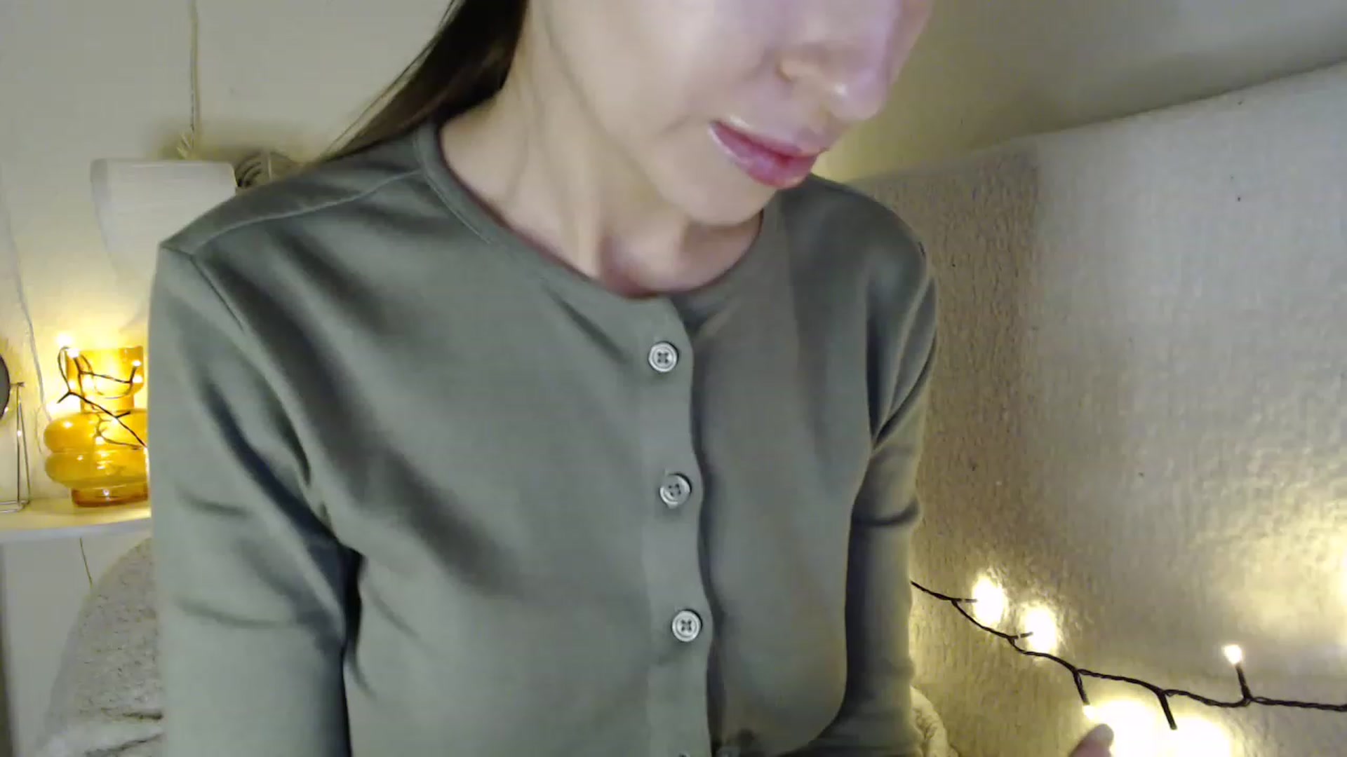 Gallery image thumbnail from Nora_Sweet's myfreecams stream on, 04/05/2023, 10:46 image 17 of 20