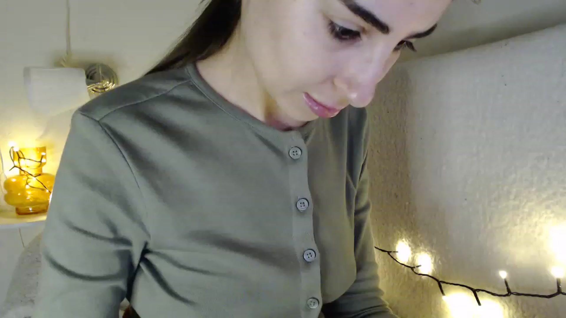 Gallery image thumbnail from Nora_Sweet's myfreecams stream on, 04/05/2023, 10:46 image 6 of 20