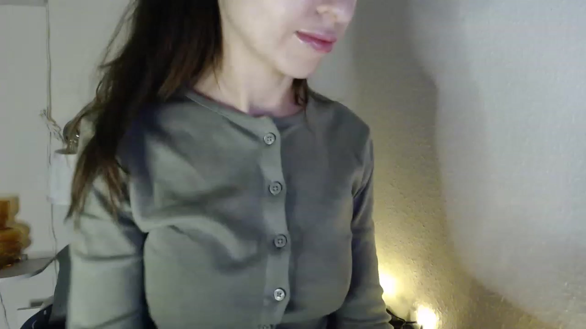 Gallery image thumbnail from Nora_Sweet's myfreecams stream on, 04/17/2023, 12:49 image 17 of 20