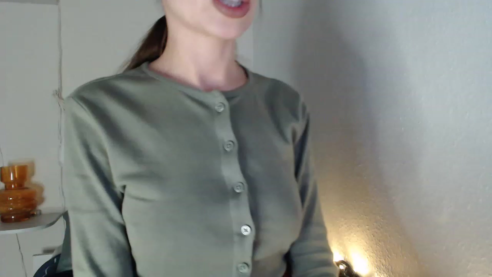 Gallery image thumbnail from Nora_Sweet's myfreecams stream on, 04/19/2023, 13:08 image 10 of 20